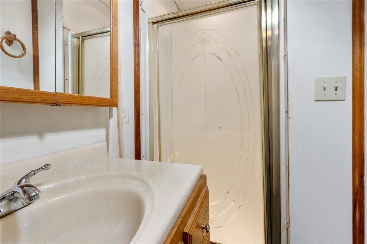 318 Sunny Ridge Road Pearisburg VA 24134