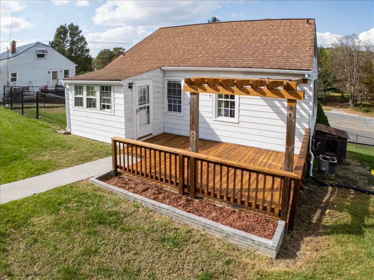 7520 Peppers Ferry Boulevard Fairlawn VA 24141