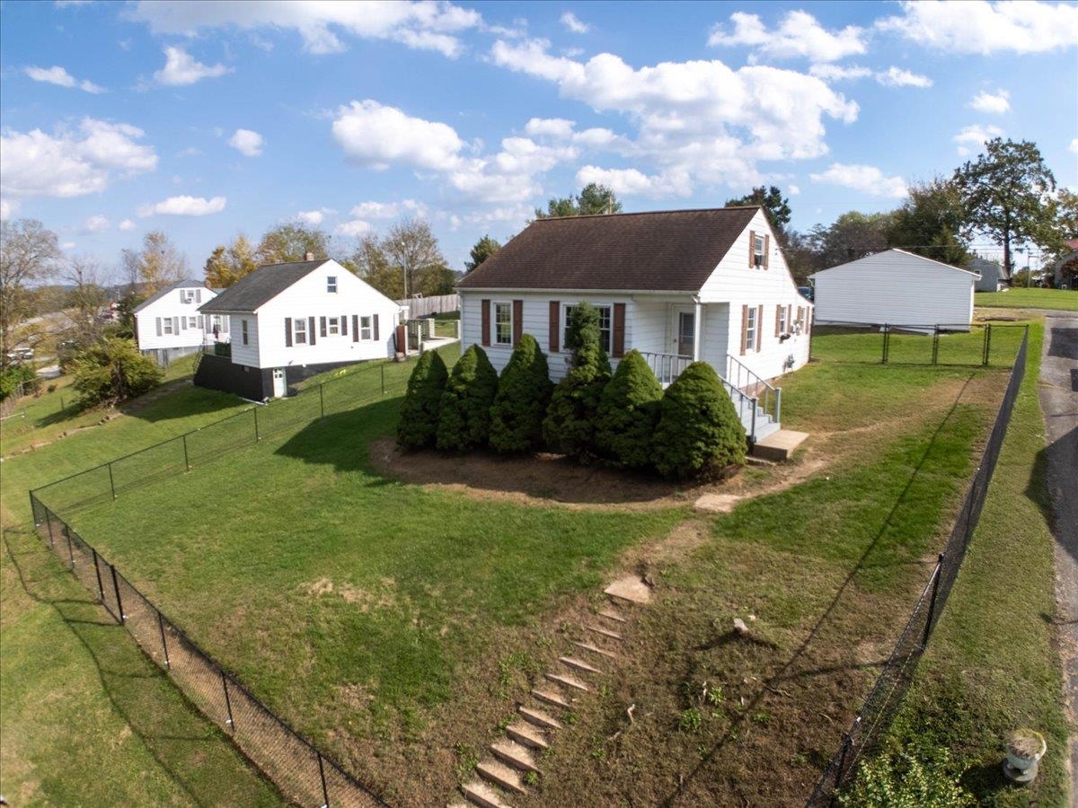 7520 Peppers Ferry Boulevard Fairlawn VA 24141