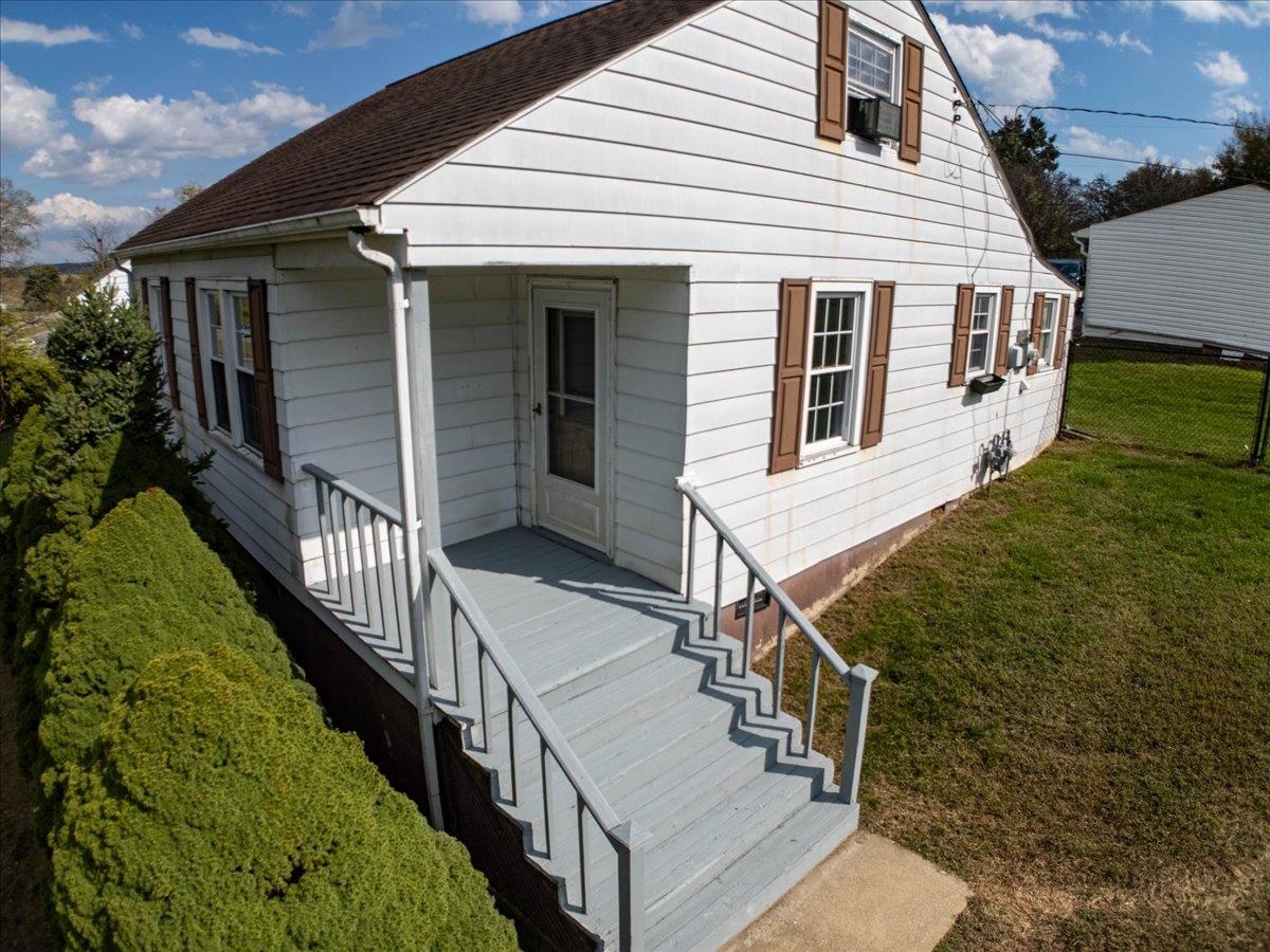 7520 Peppers Ferry Boulevard Fairlawn VA 24141