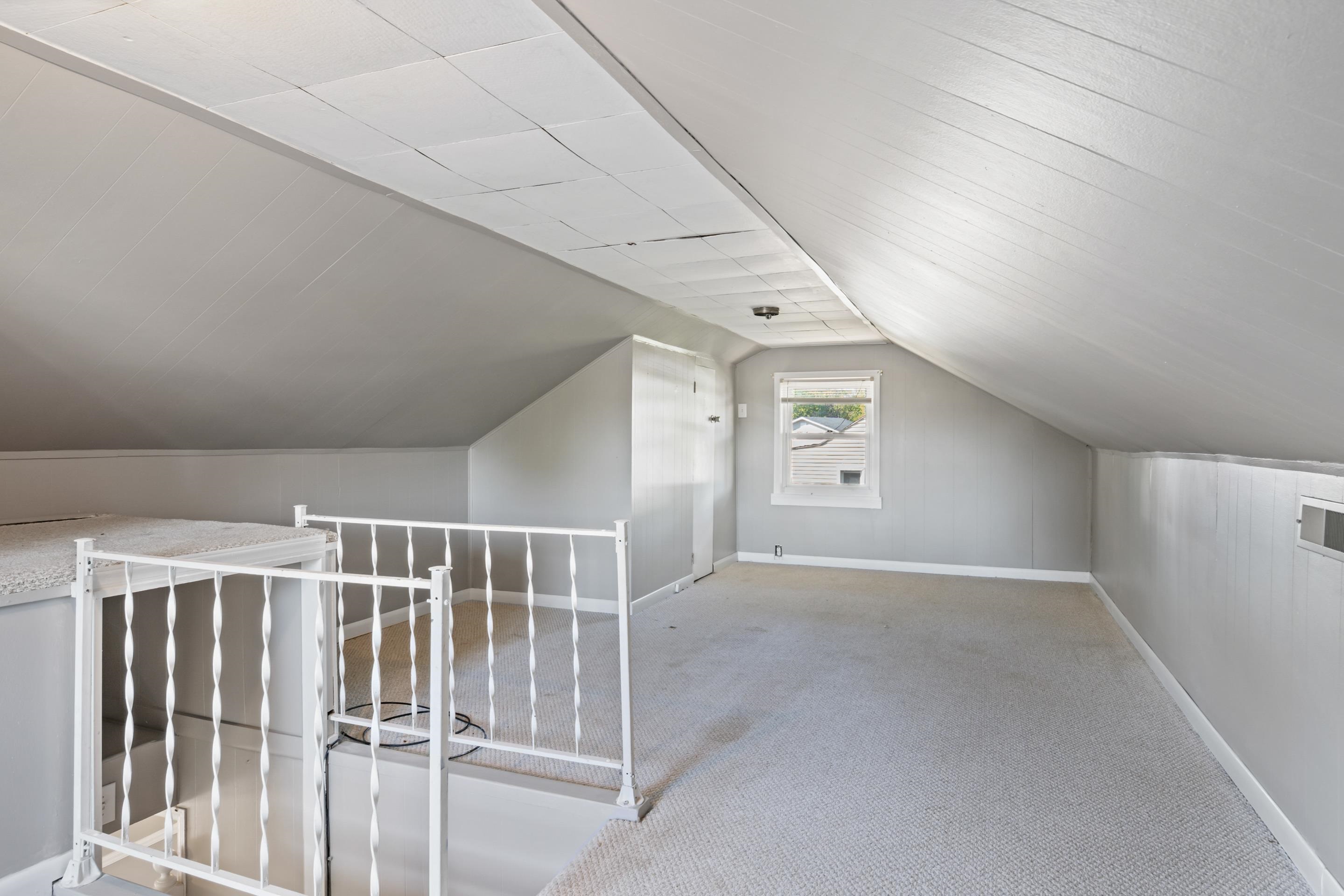 6821 Pulaski Avenue Radford VA 24141