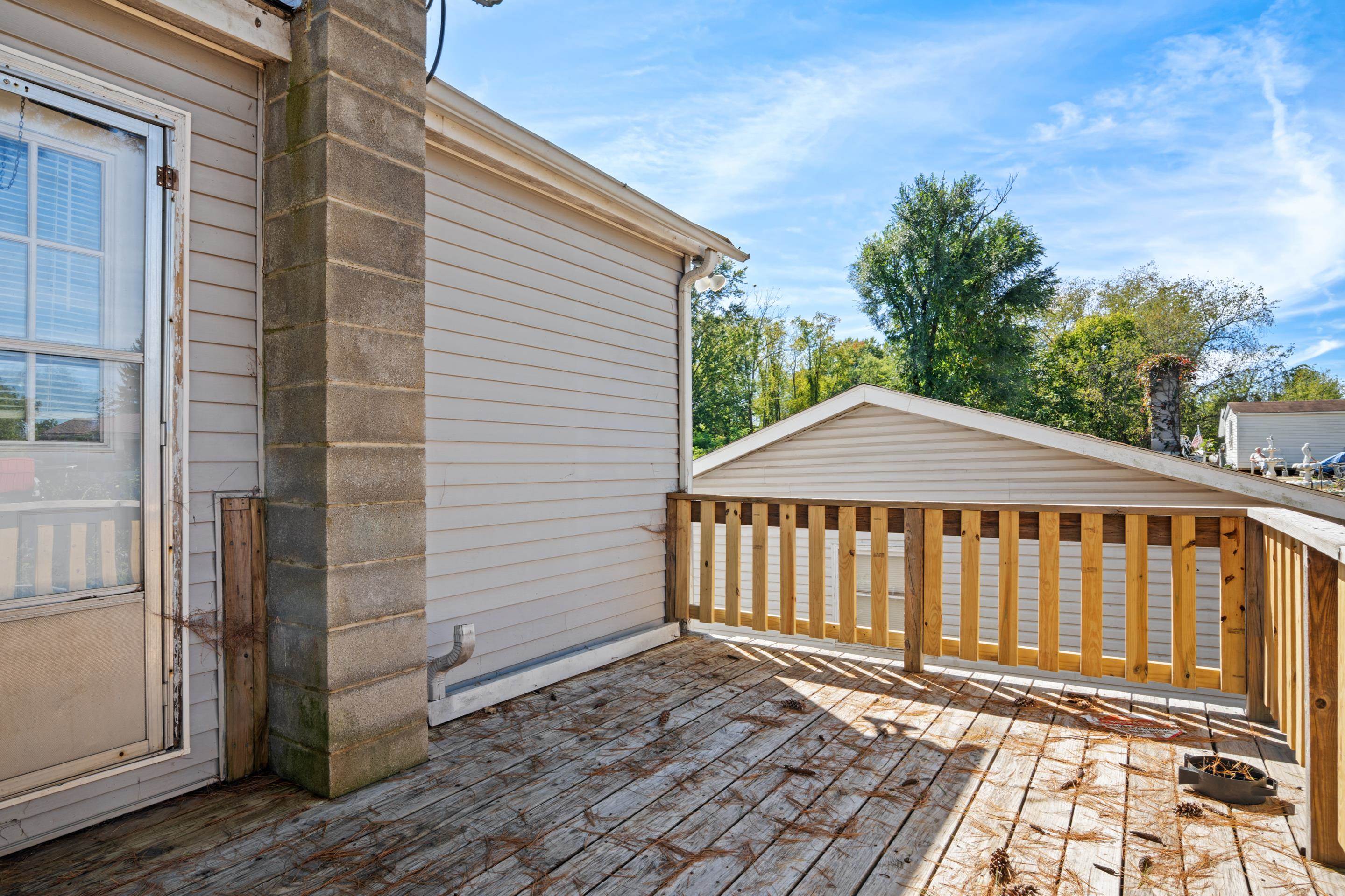 6821 Pulaski Avenue Radford VA 24141