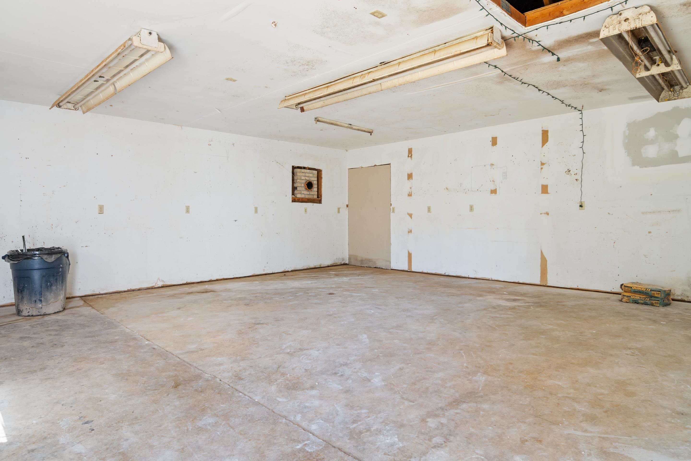6821 Pulaski Avenue Radford VA 24141