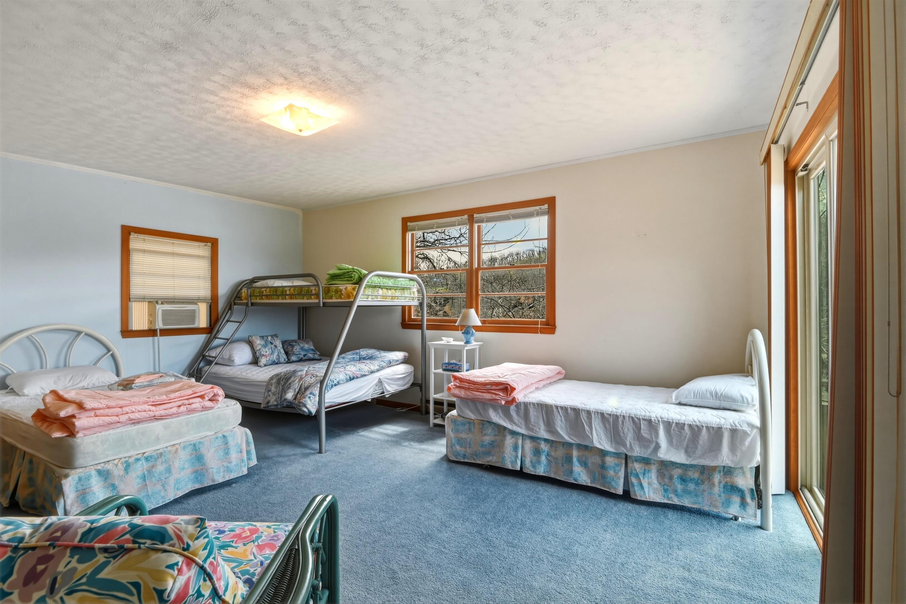 4443 Frazier Road Radford VA 24141