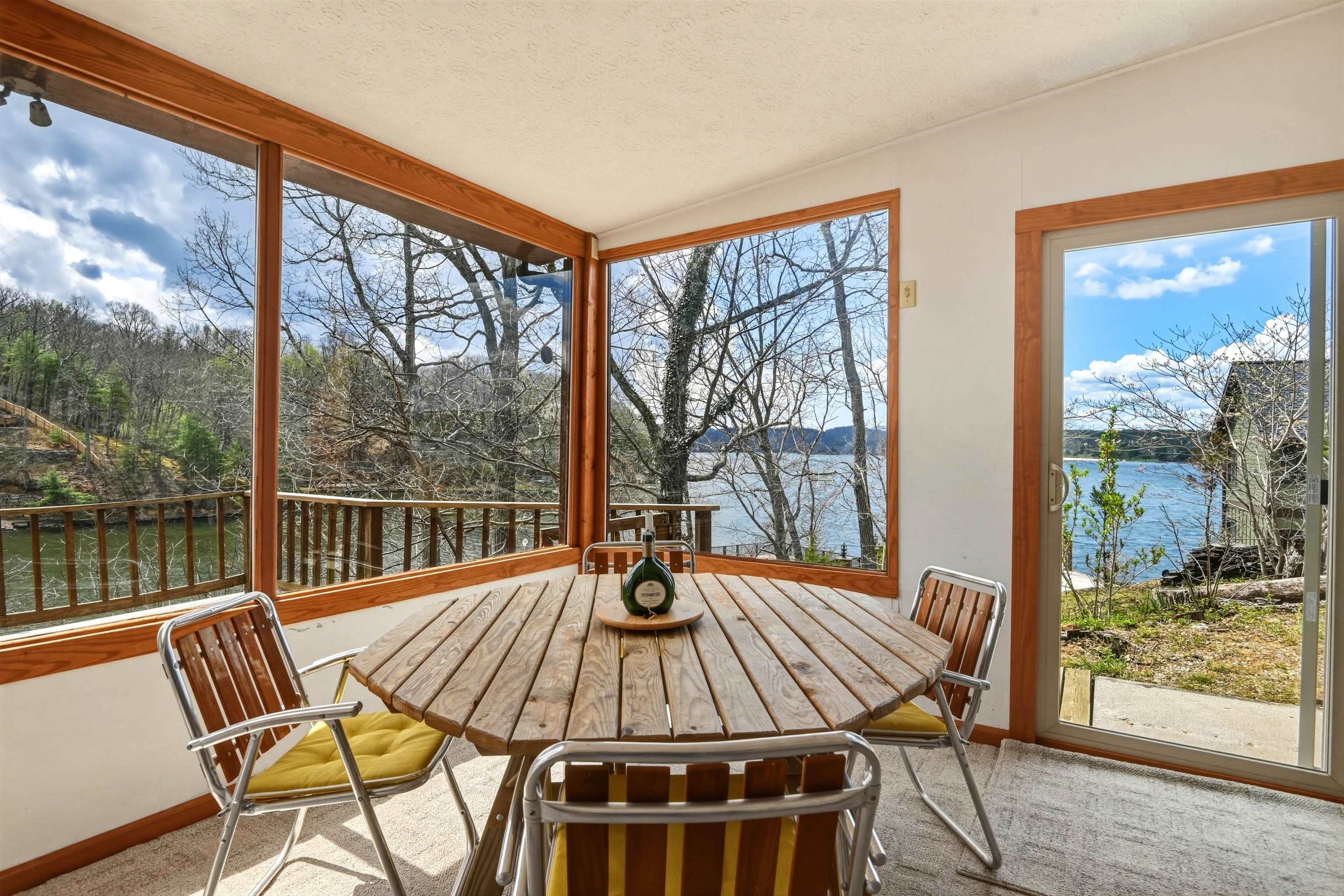 4443 Frazier Road Radford VA 24141