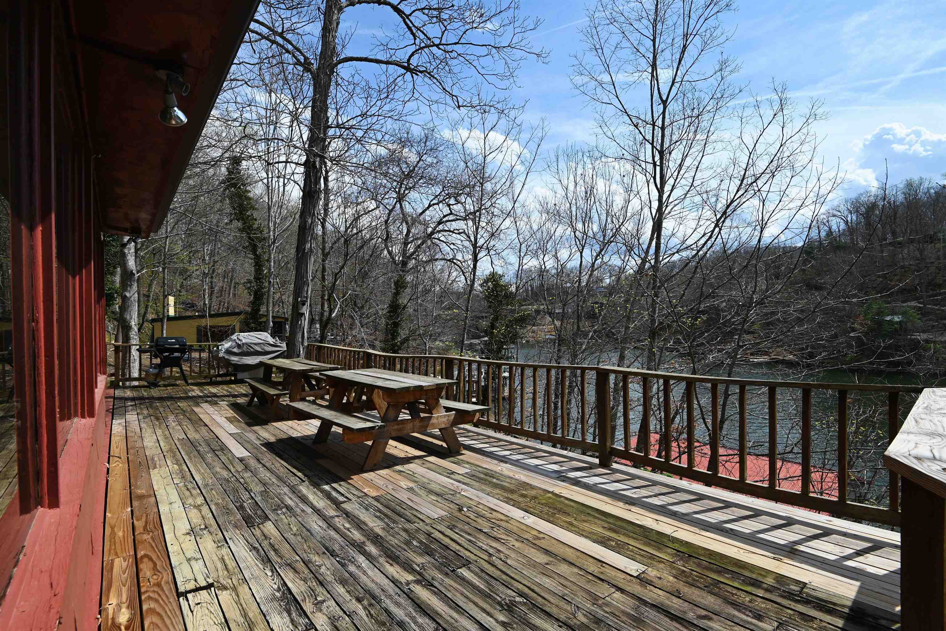 4443 Frazier Road Radford VA 24141