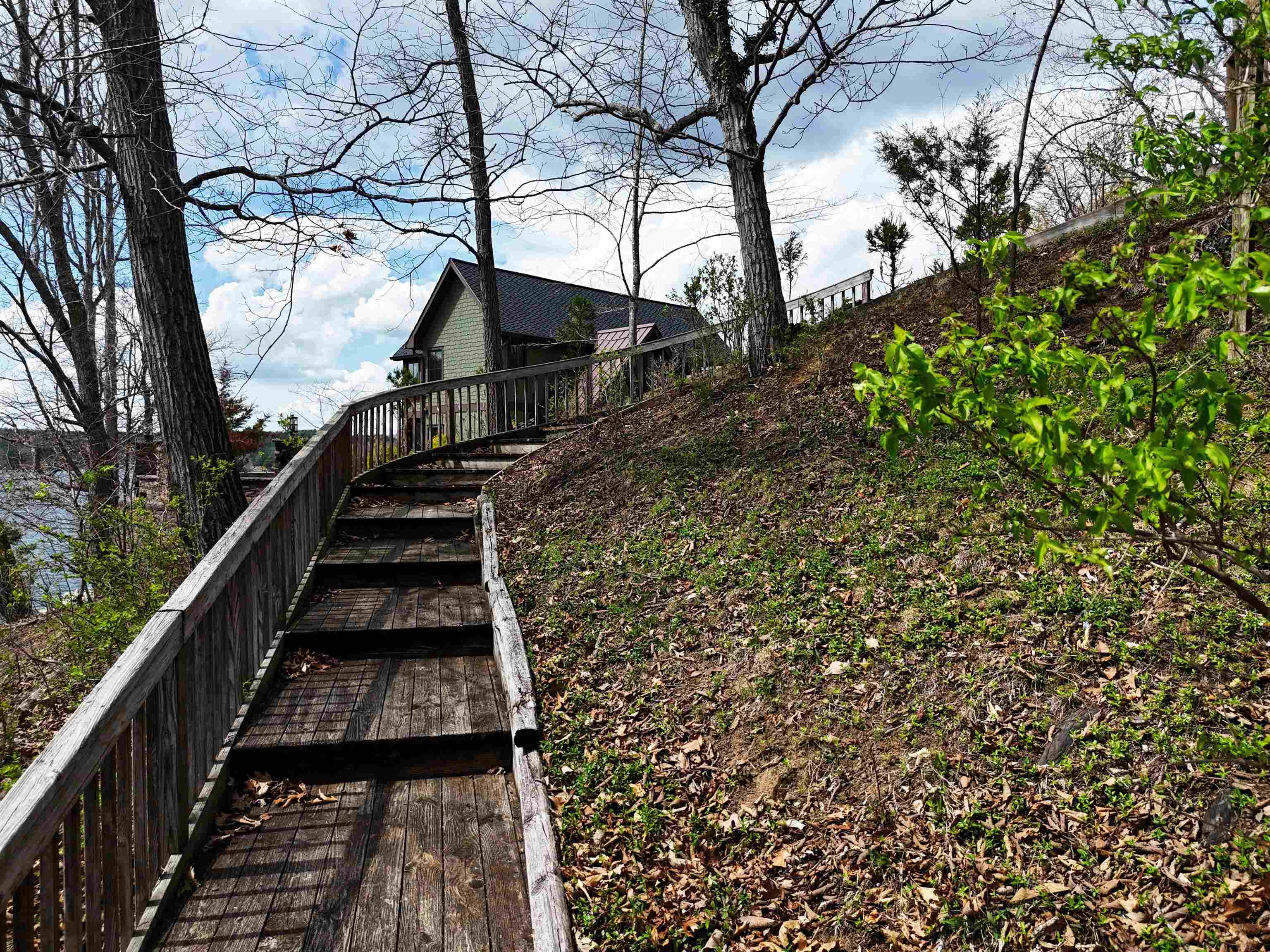 4443 Frazier Road Radford VA 24141