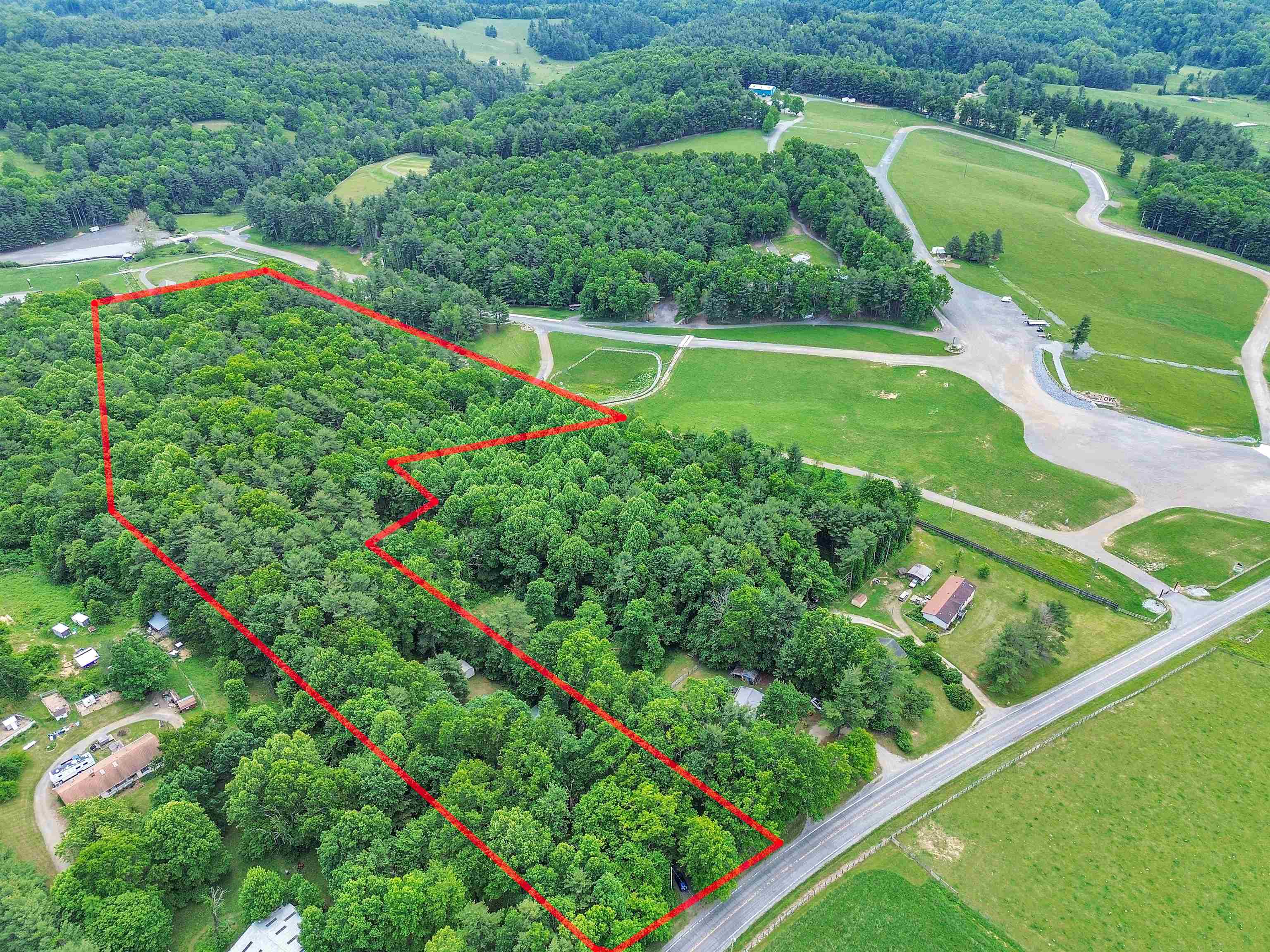 5928 Floyd Highway N Check VA 24072
