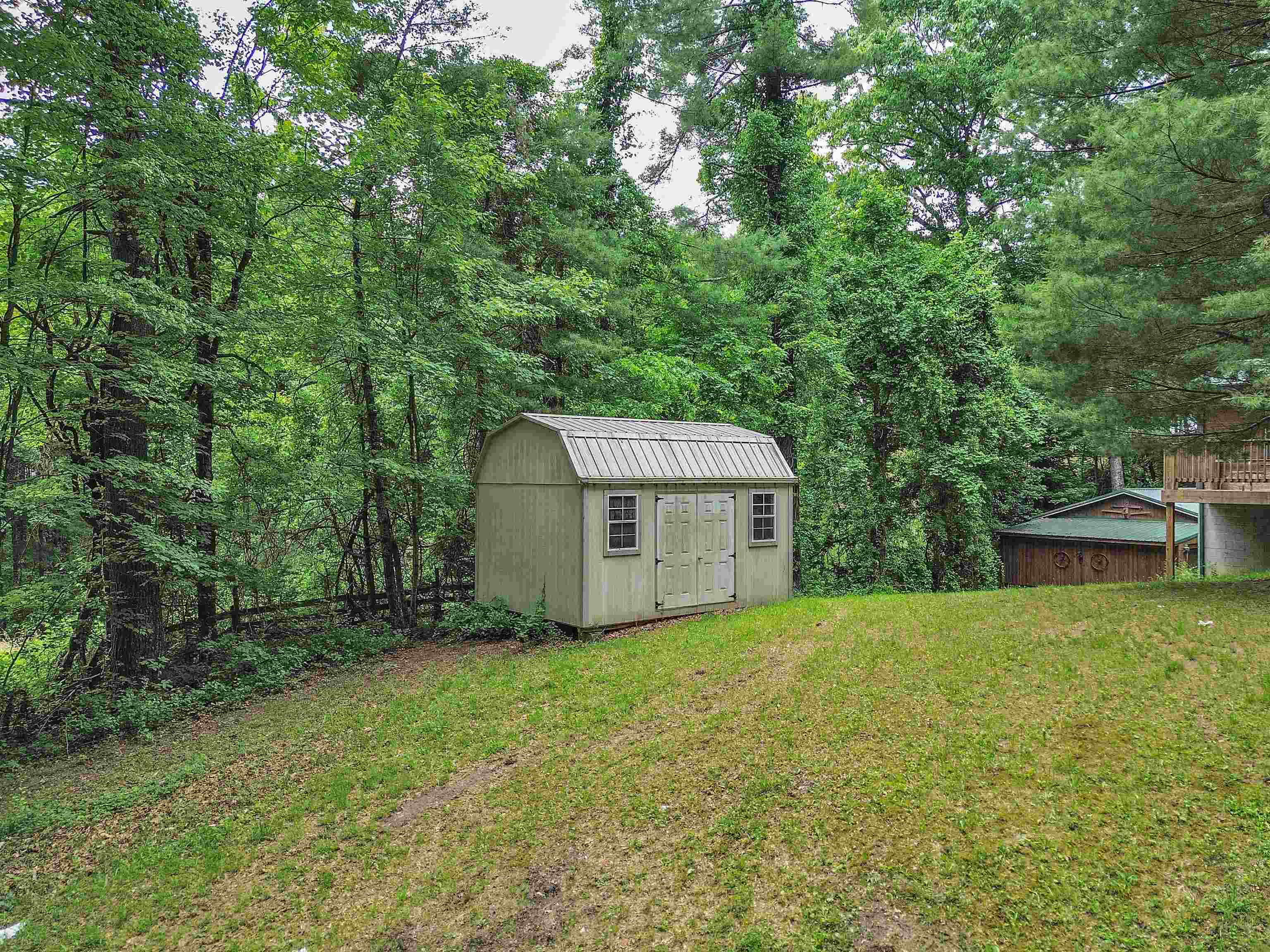 5928 Floyd Highway N Check VA 24072