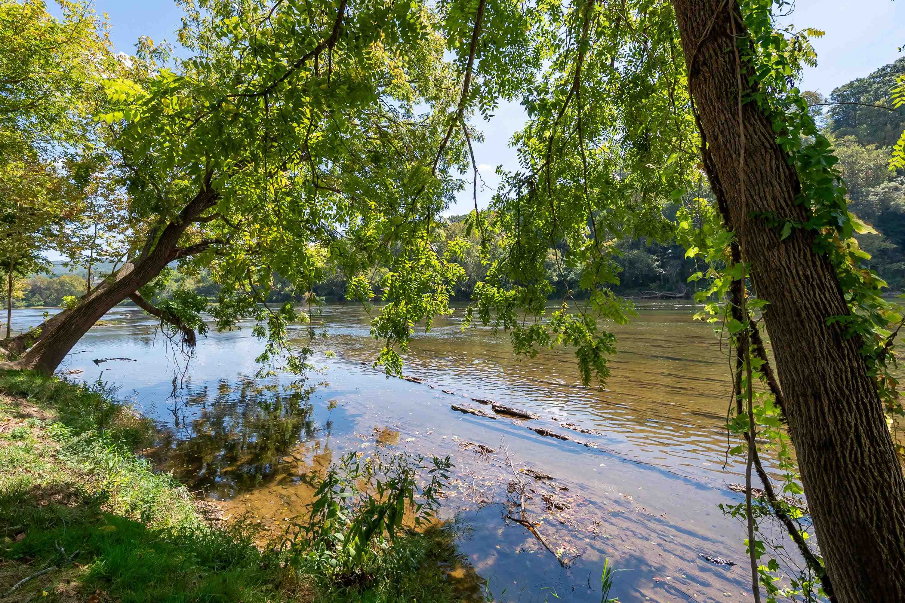 4200 Clarks Ferry Road Draper VA 24324