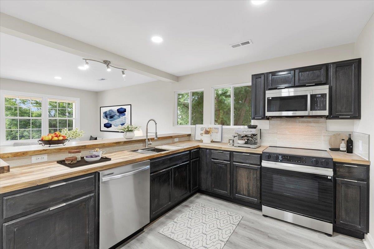 213 Pine Street Pulaski VA 24301