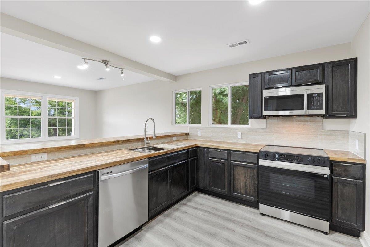 213 Pine Street Pulaski VA 24301