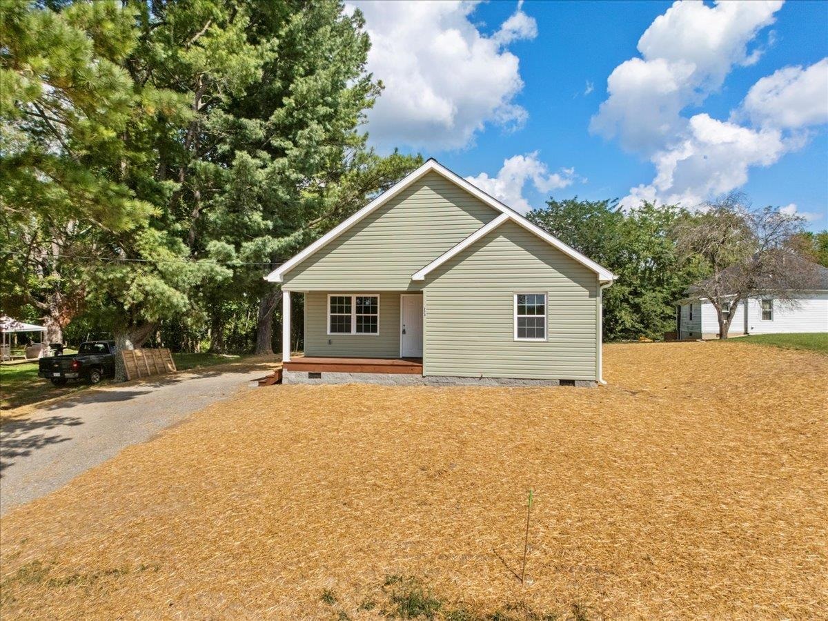 213 Pine Street Pulaski VA 24301