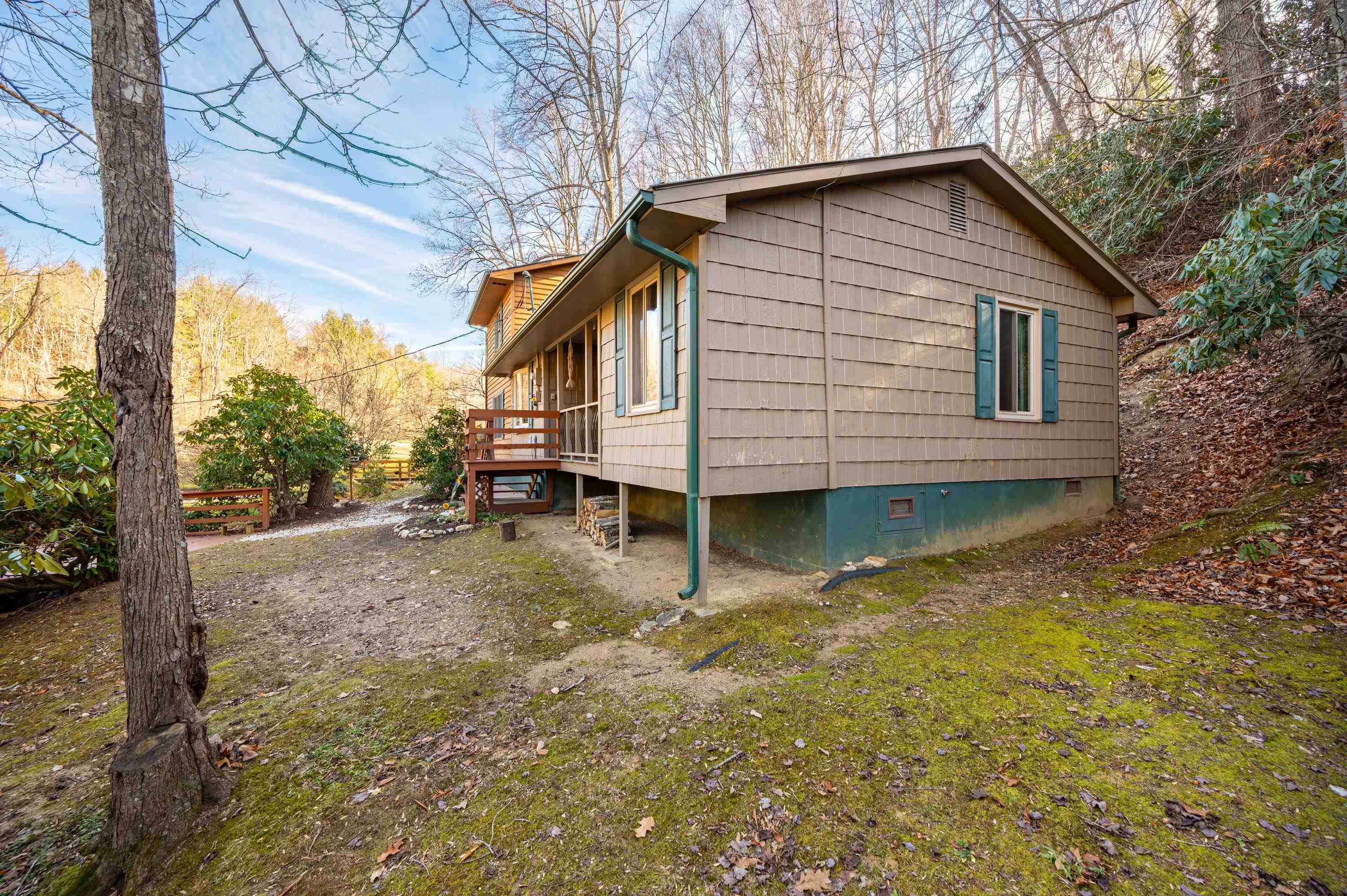 2230 Sowers Road Floyd VA 24091