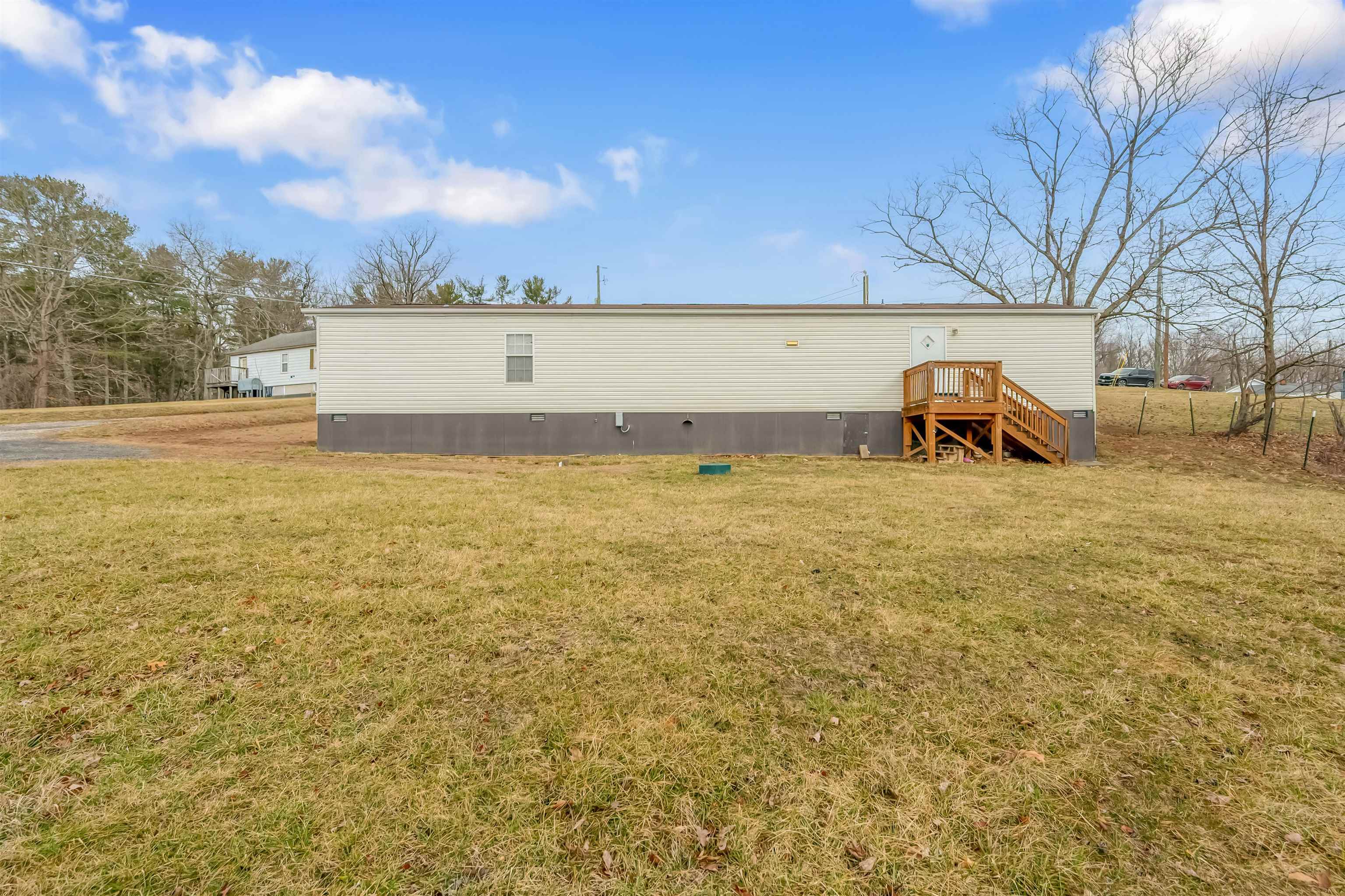 4786 Millirons Lane Pulaski VA 24301