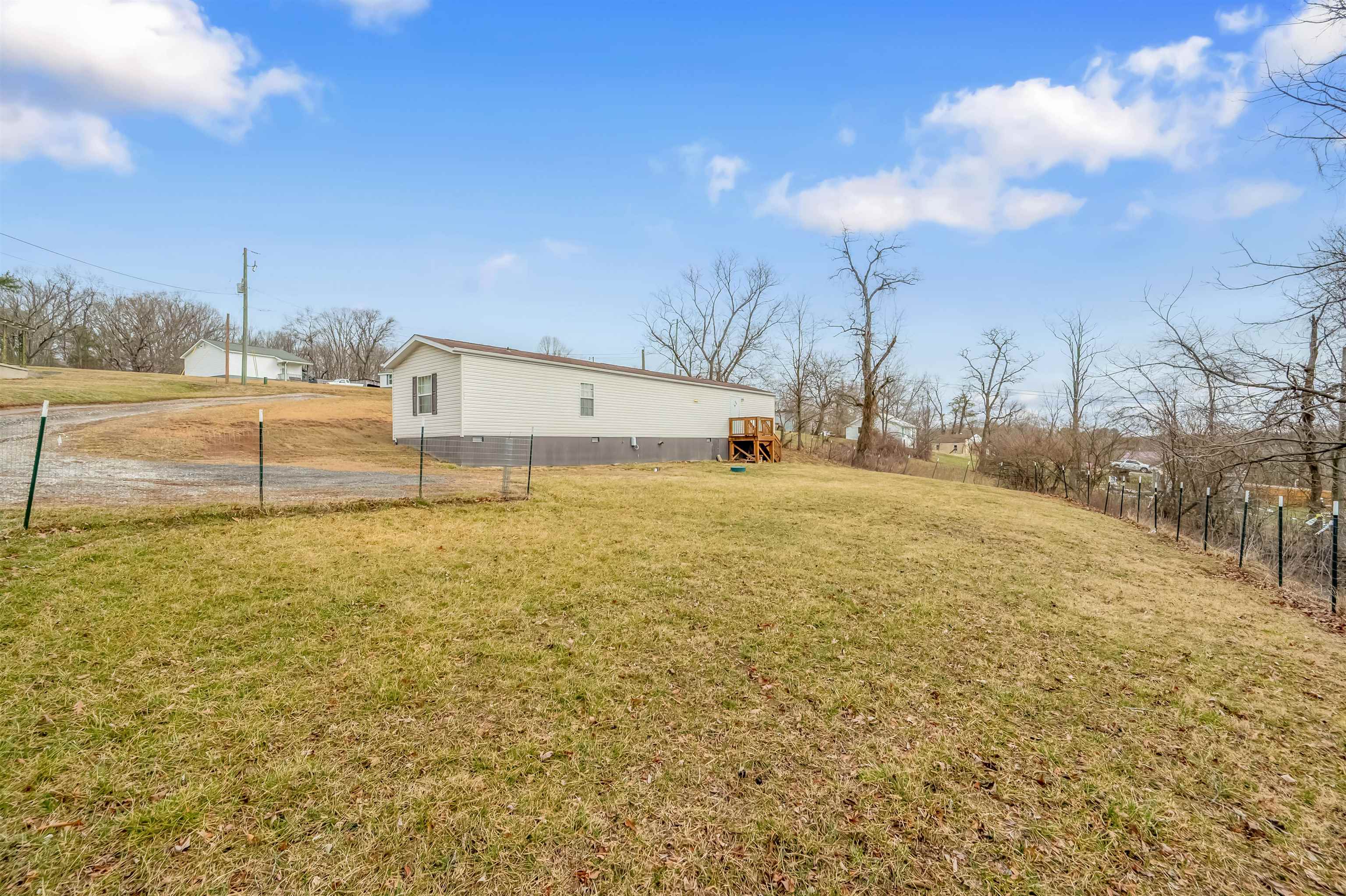 4786 Millirons Lane Pulaski VA 24301