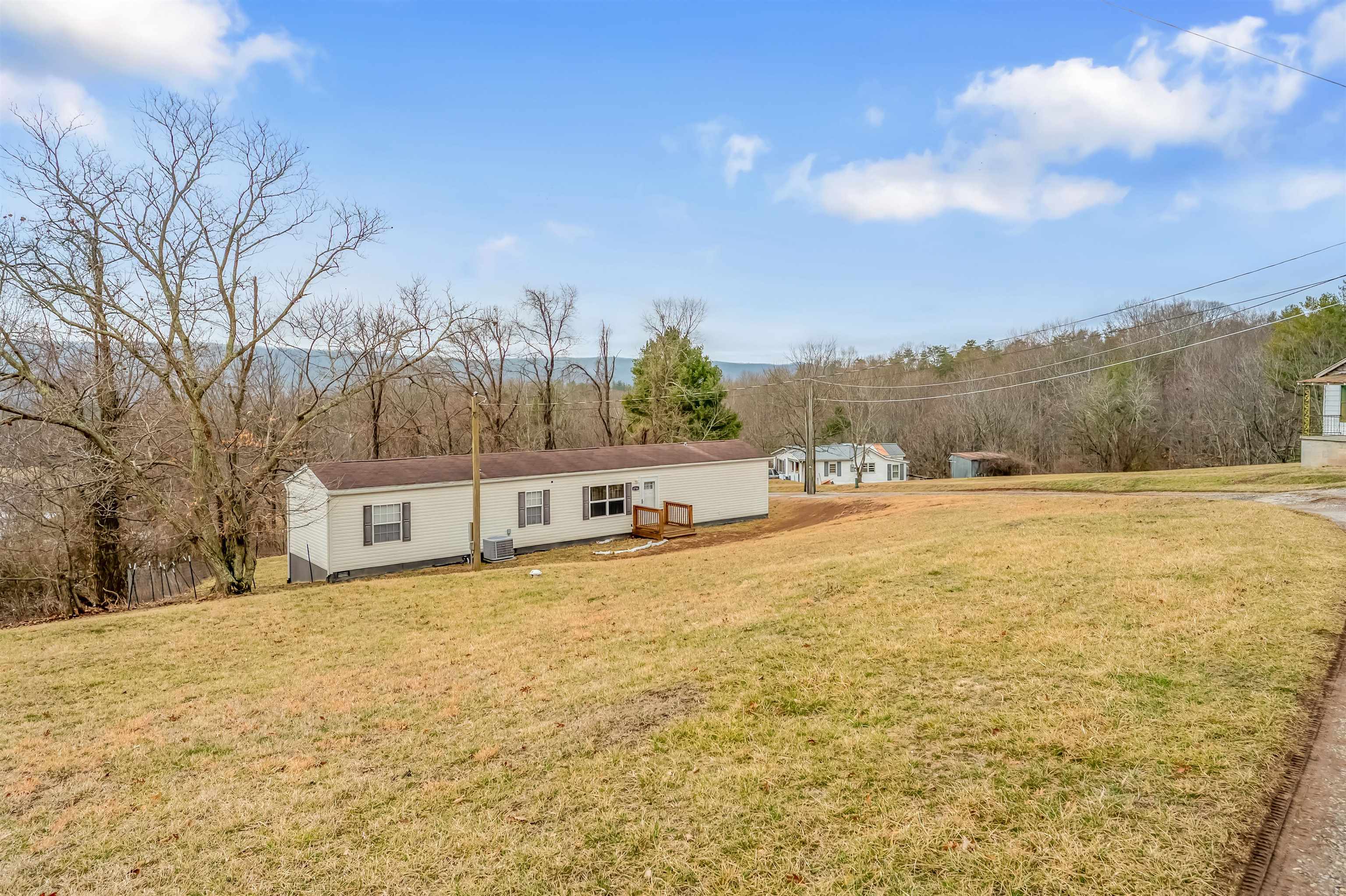 4786 Millirons Lane Pulaski VA 24301