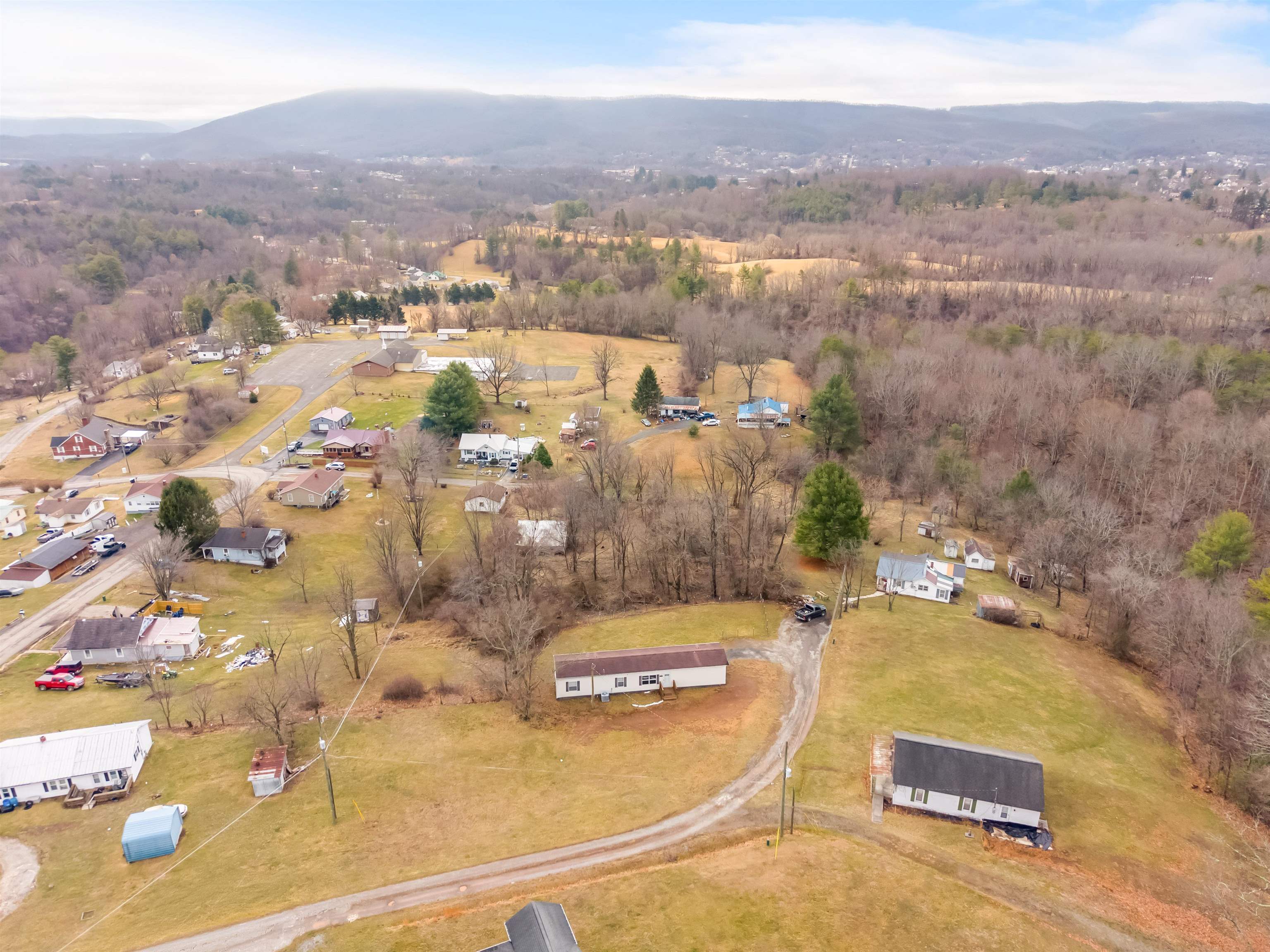 4786 Millirons Lane Pulaski VA 24301