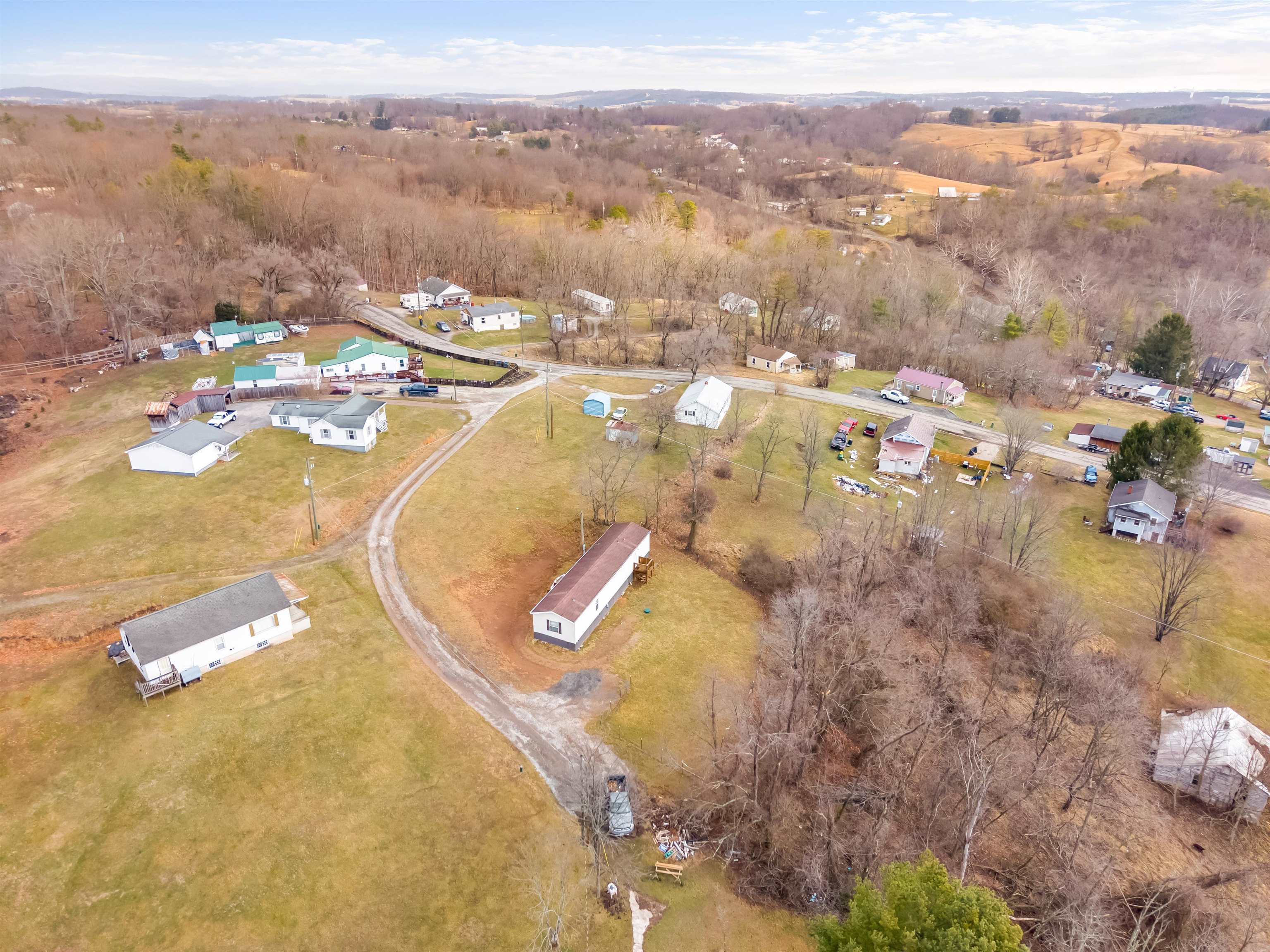 4786 Millirons Lane Pulaski VA 24301