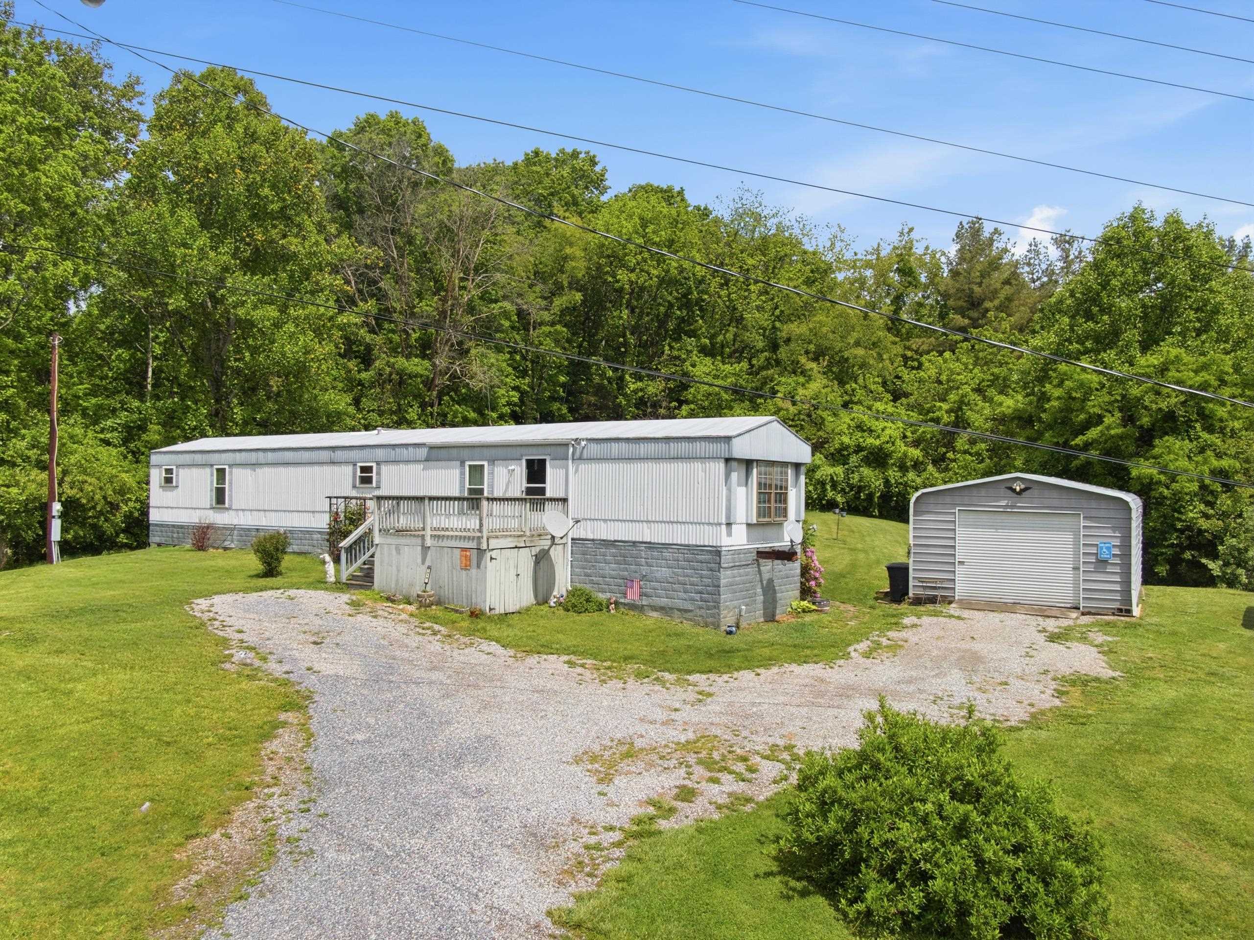 1516 Gunston Road Christiansburg VA 24073