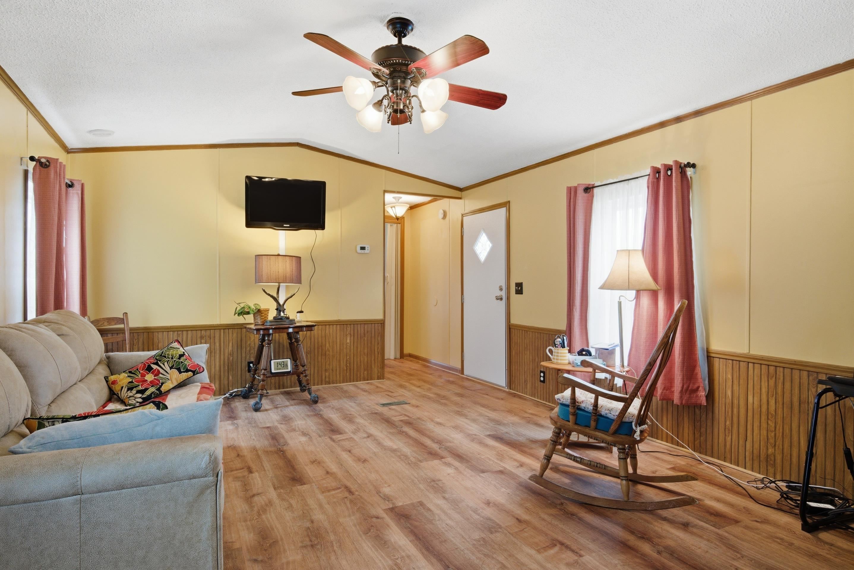 1516 Gunston Road Christiansburg VA 24073