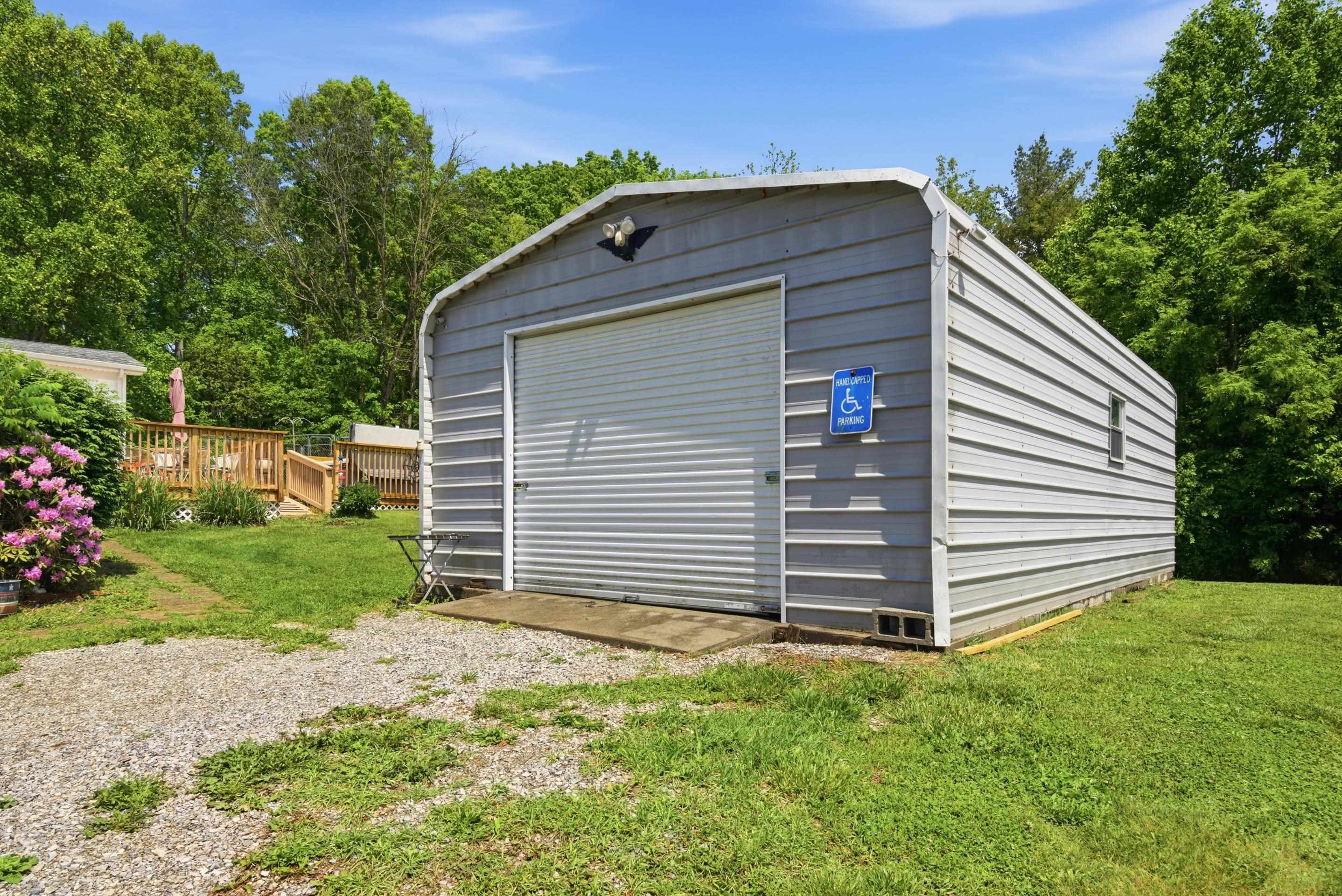 1516 Gunston Road Christiansburg VA 24073