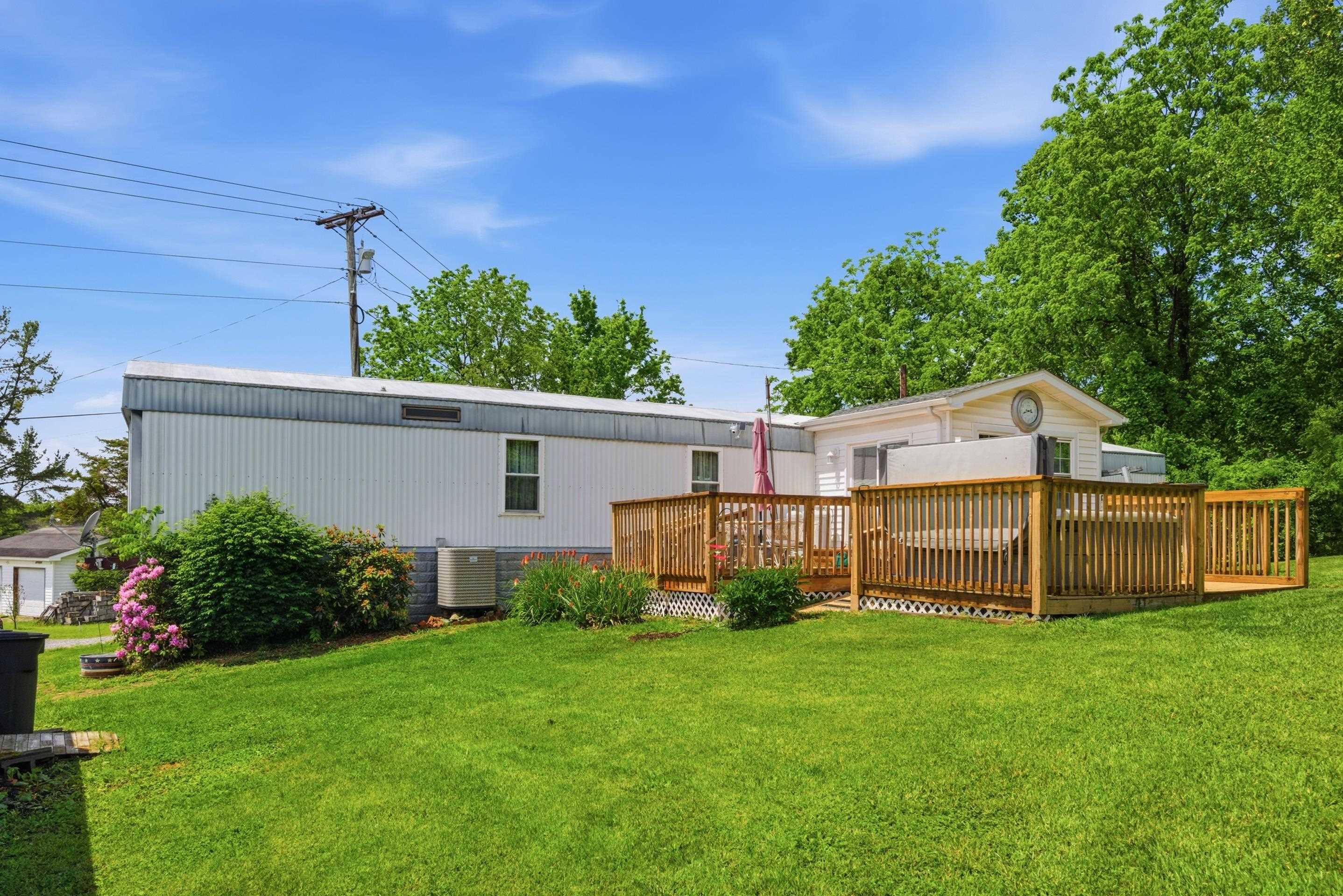 1516 Gunston Road Christiansburg VA 24073