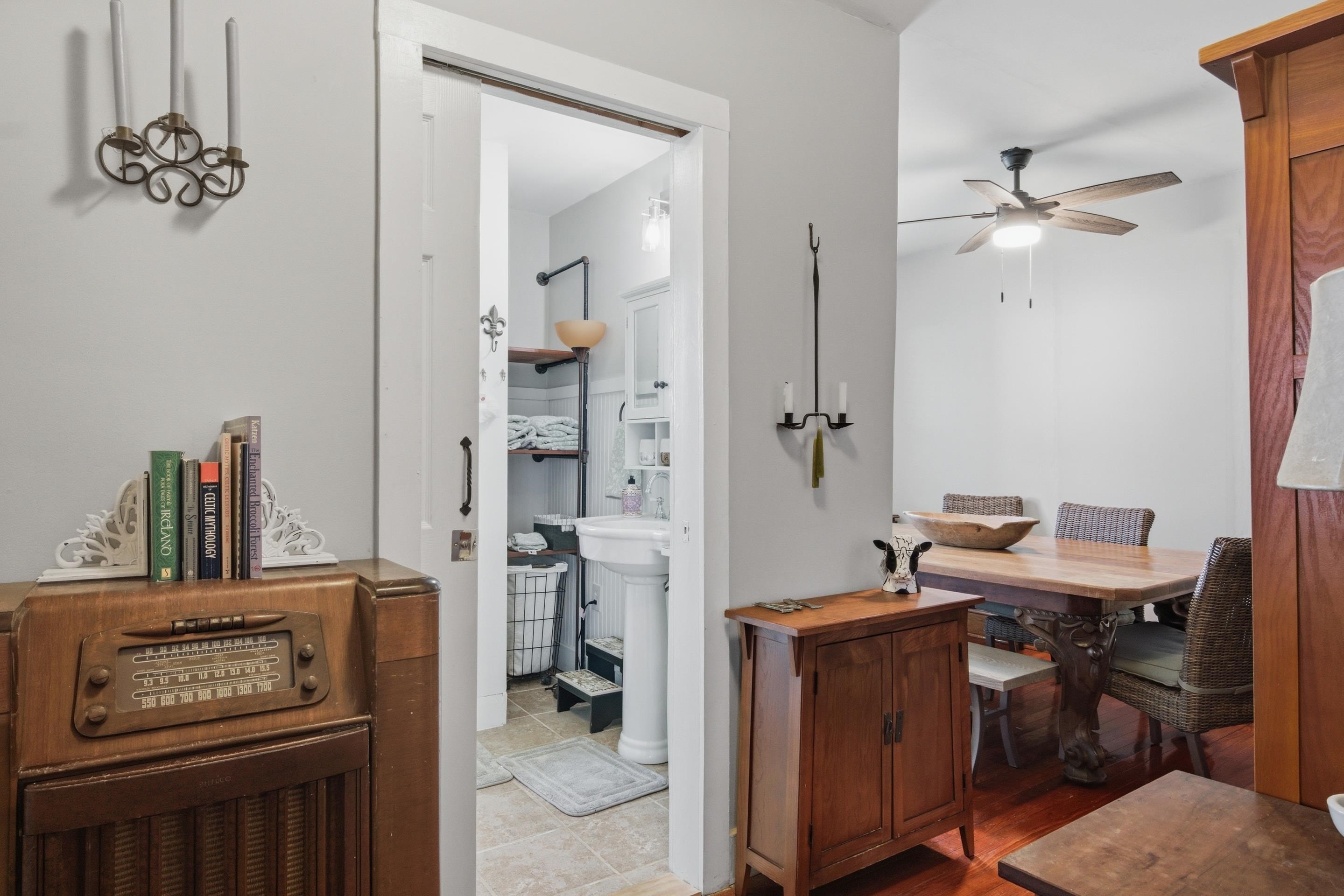 945 W North Street Wytheville VA 24382