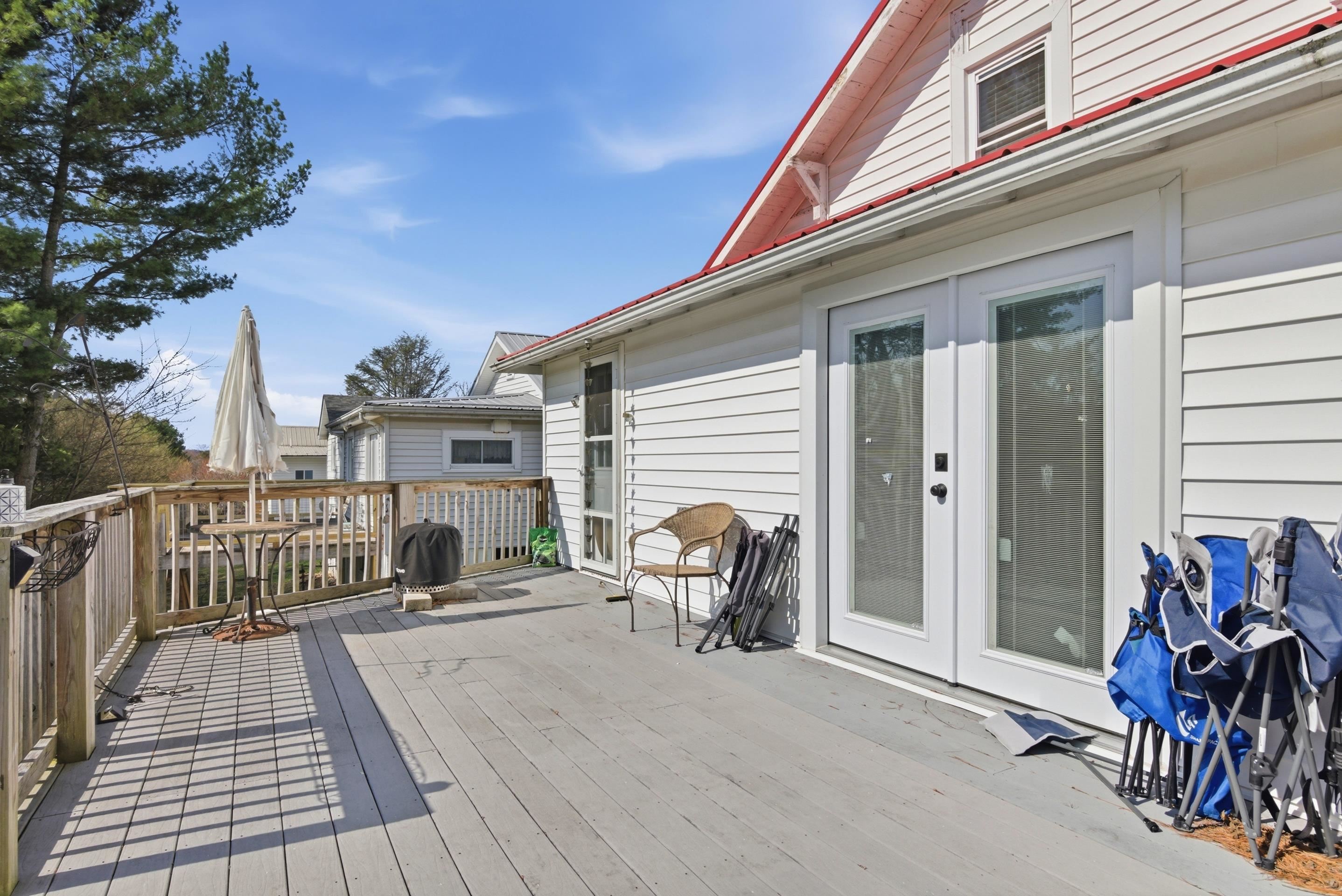 945 W North Street Wytheville VA 24382