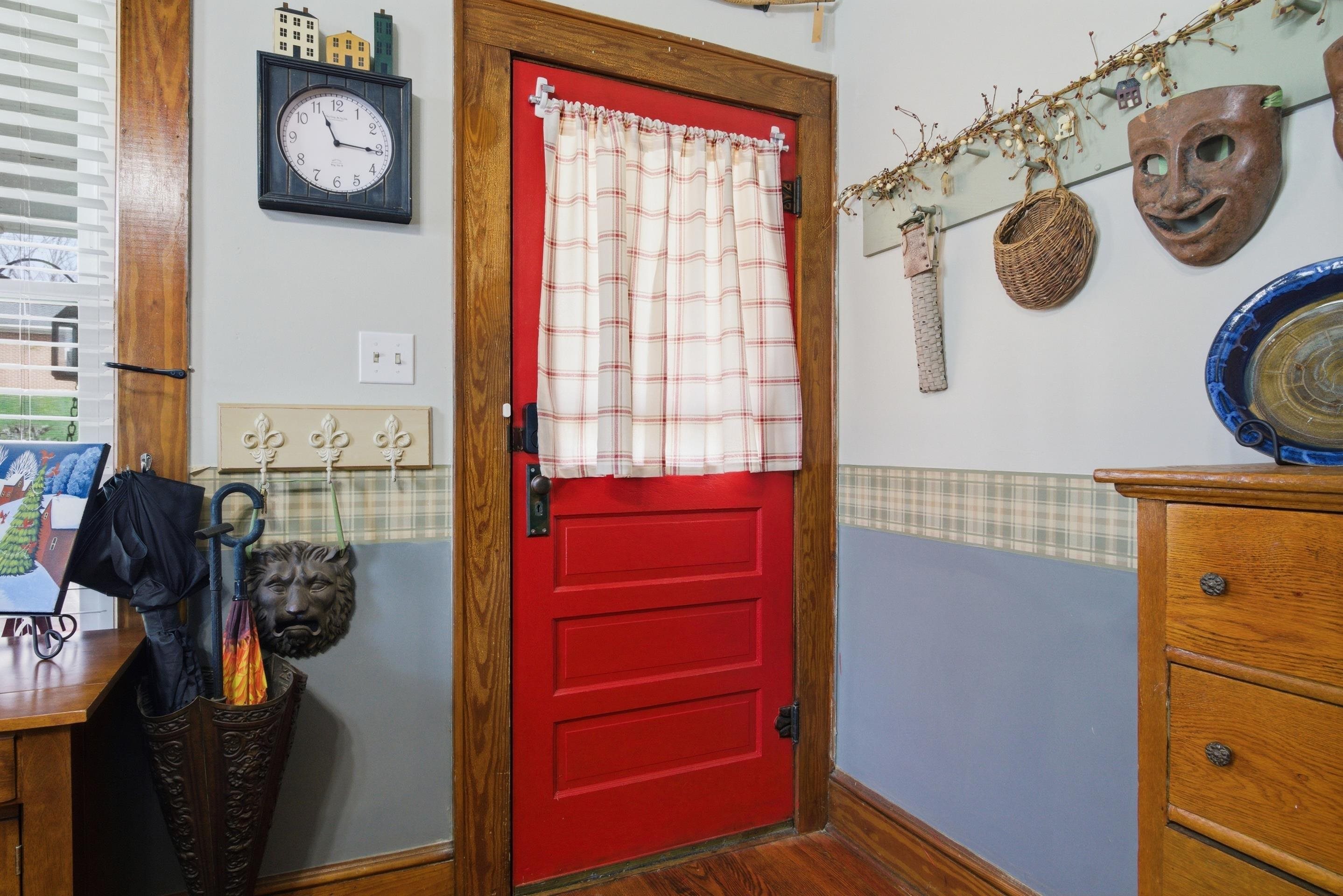 945 W North Street Wytheville VA 24382