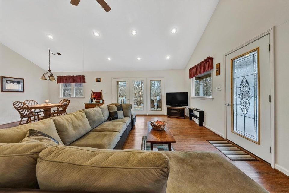 8055 Johns Creek Road New Castle VA 24127