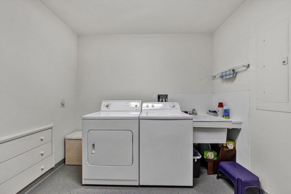 8055 Johns Creek Road New Castle VA 24127