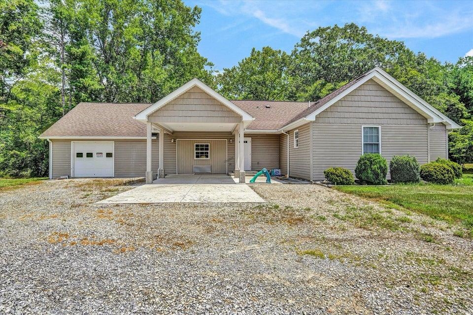 8055 Johns Creek Road New Castle VA 24127