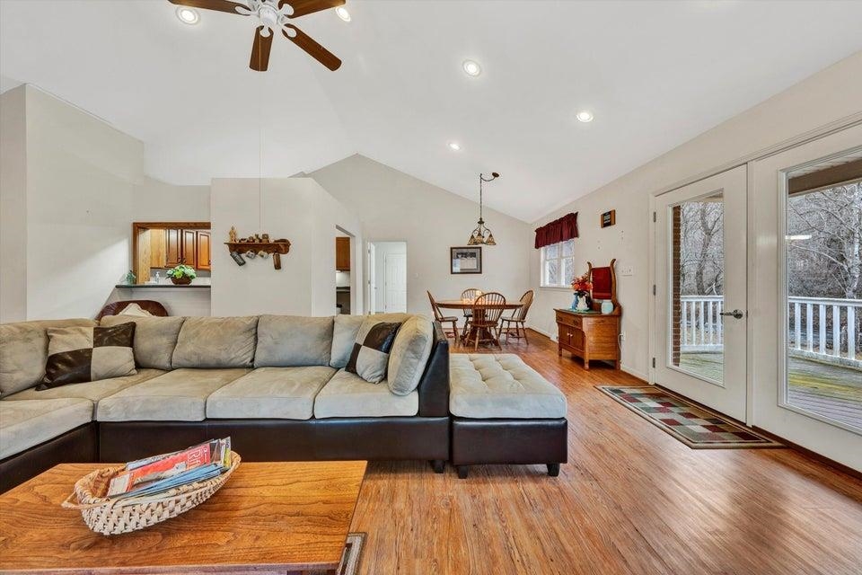 8055 Johns Creek Road New Castle VA 24127