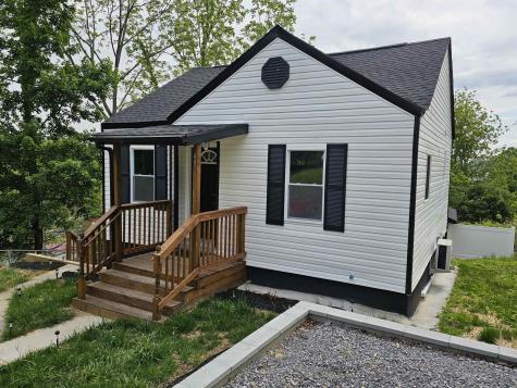 49 Bertha Street Pulaski VA 24301