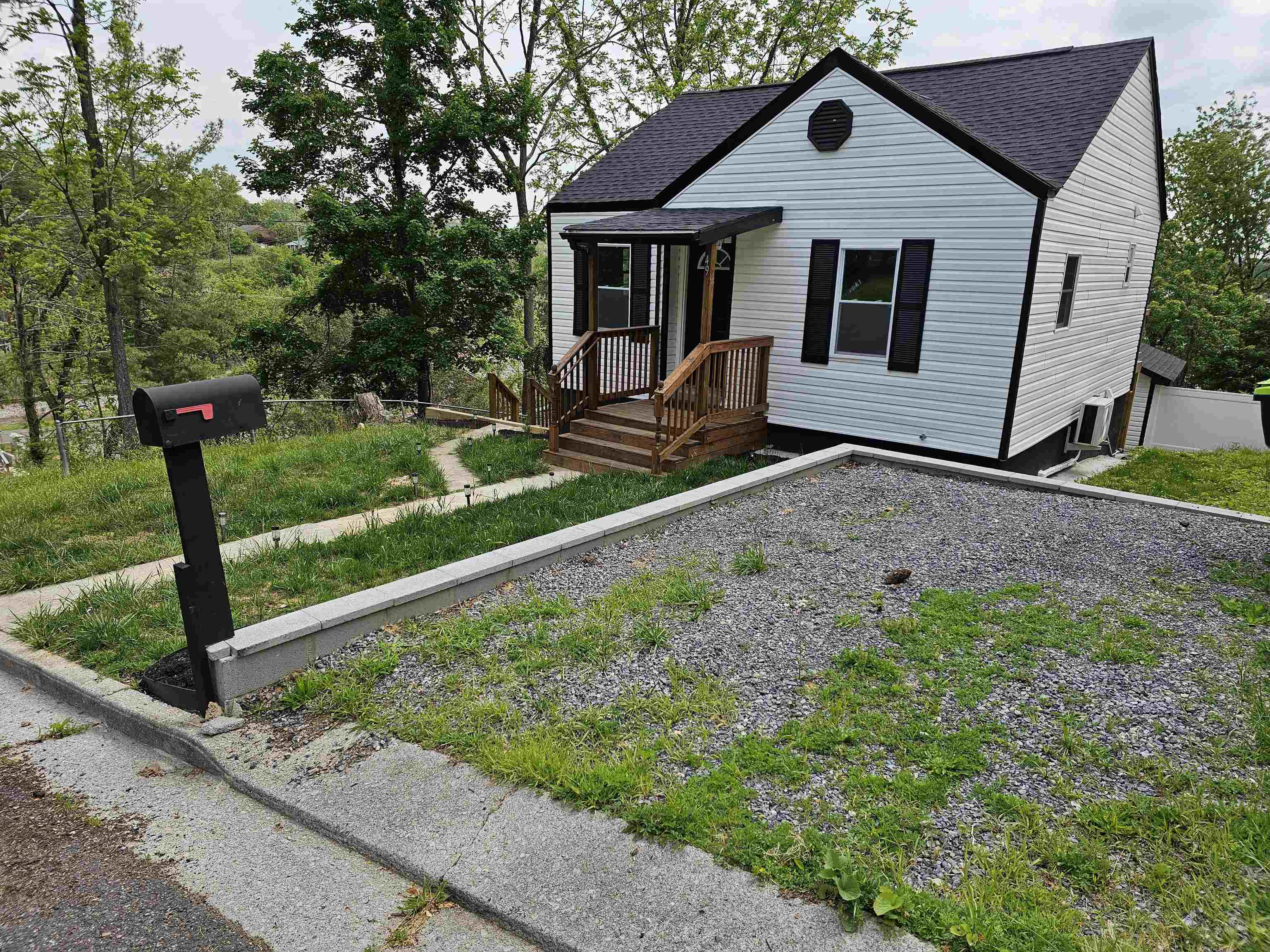 49 Bertha Street Pulaski VA 24301