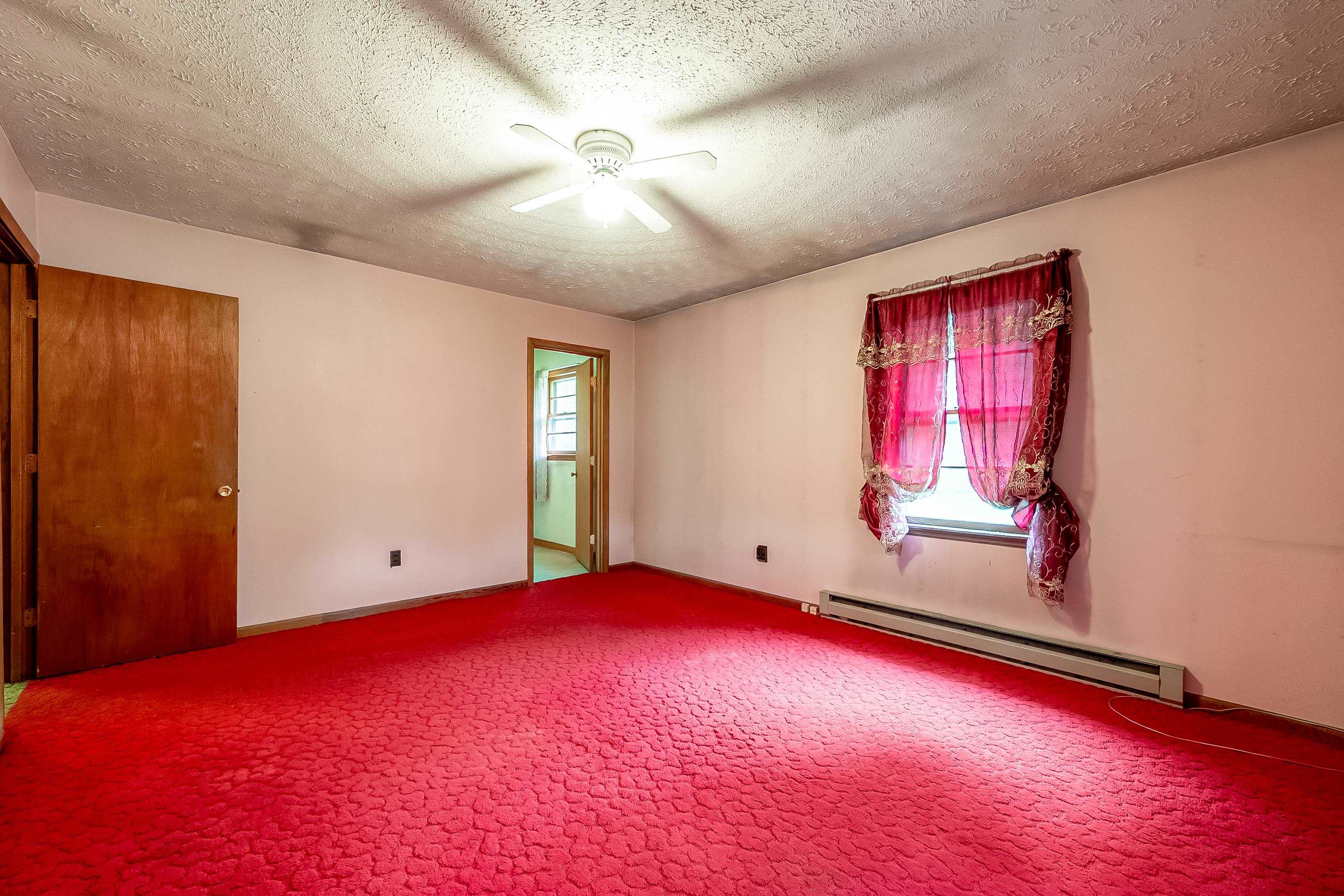 3722 Wesendonck Road Bland VA 24315