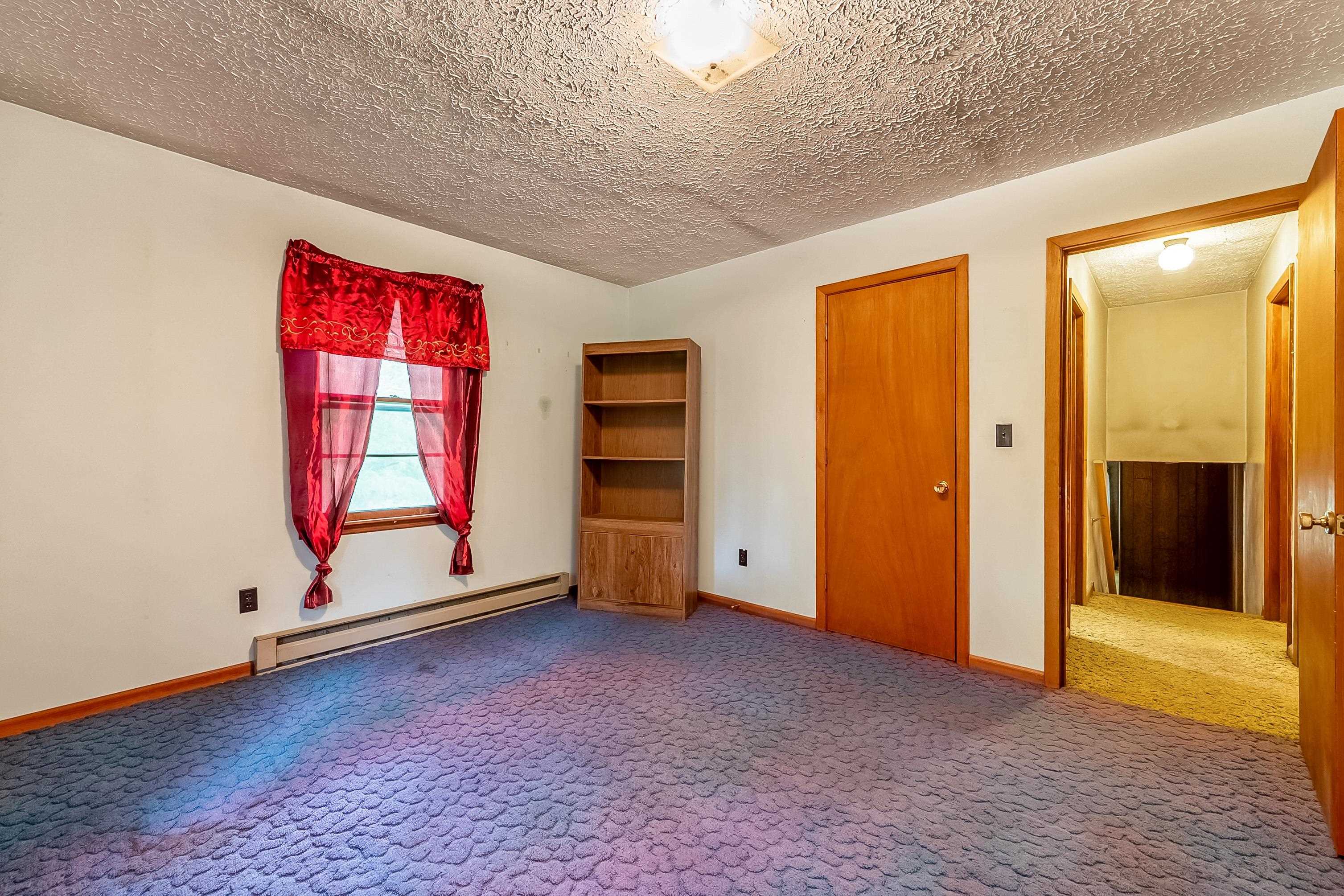 3722 Wesendonck Road Bland VA 24315