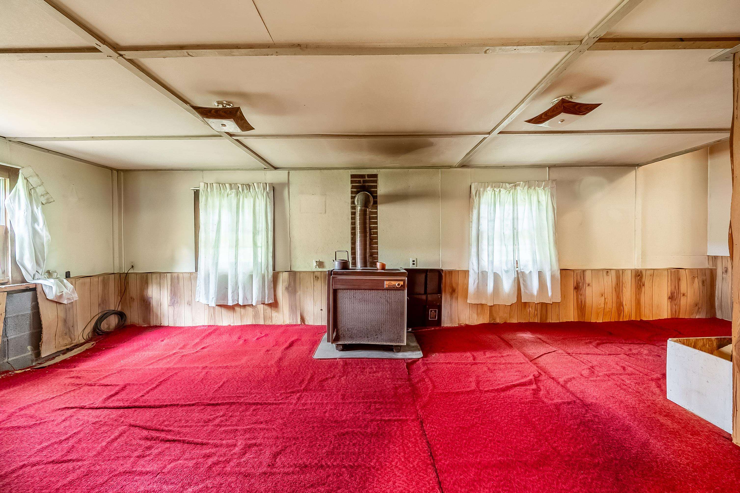 3722 Wesendonck Road Bland VA 24315