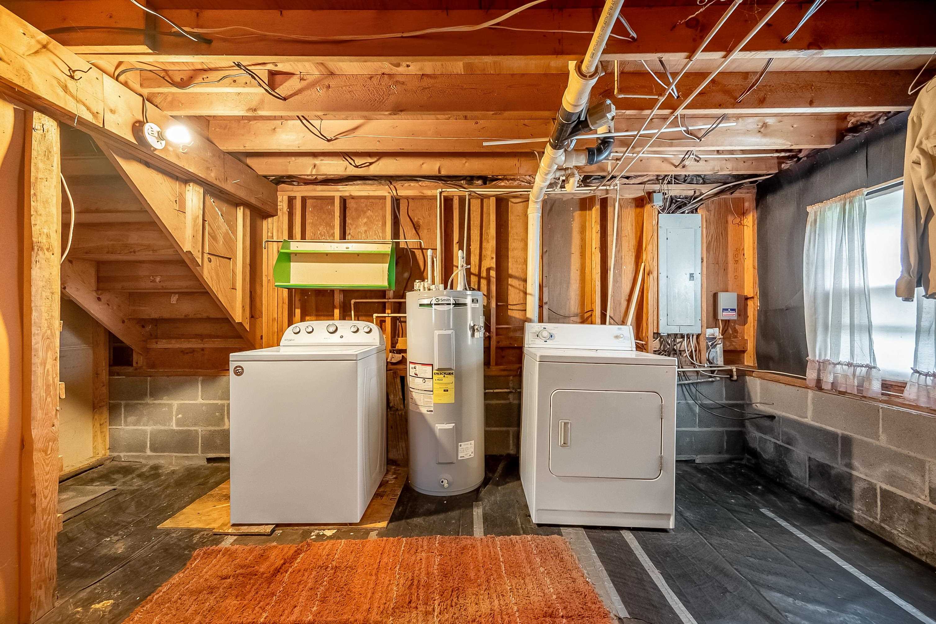 3722 Wesendonck Road Bland VA 24315