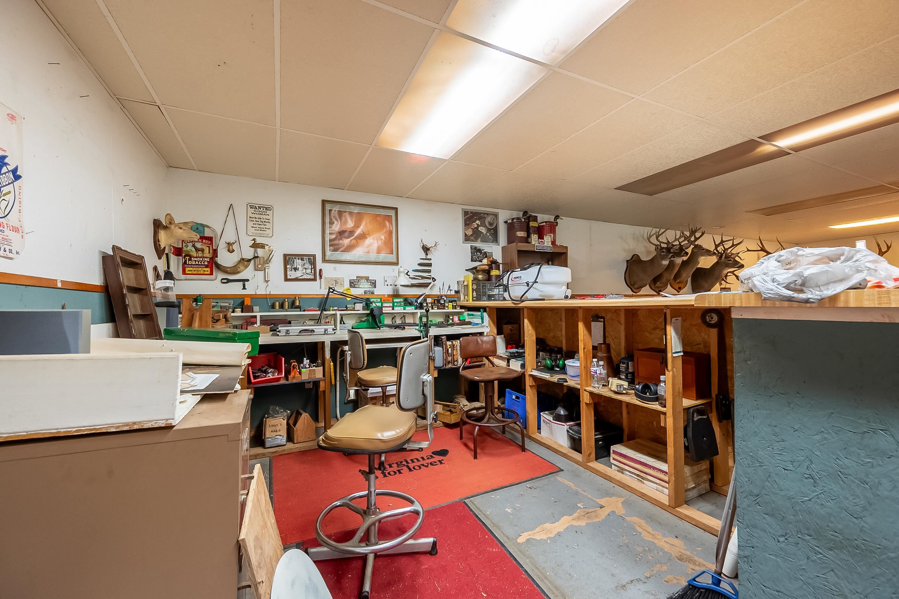 3722 Wesendonck Road Bland VA 24315