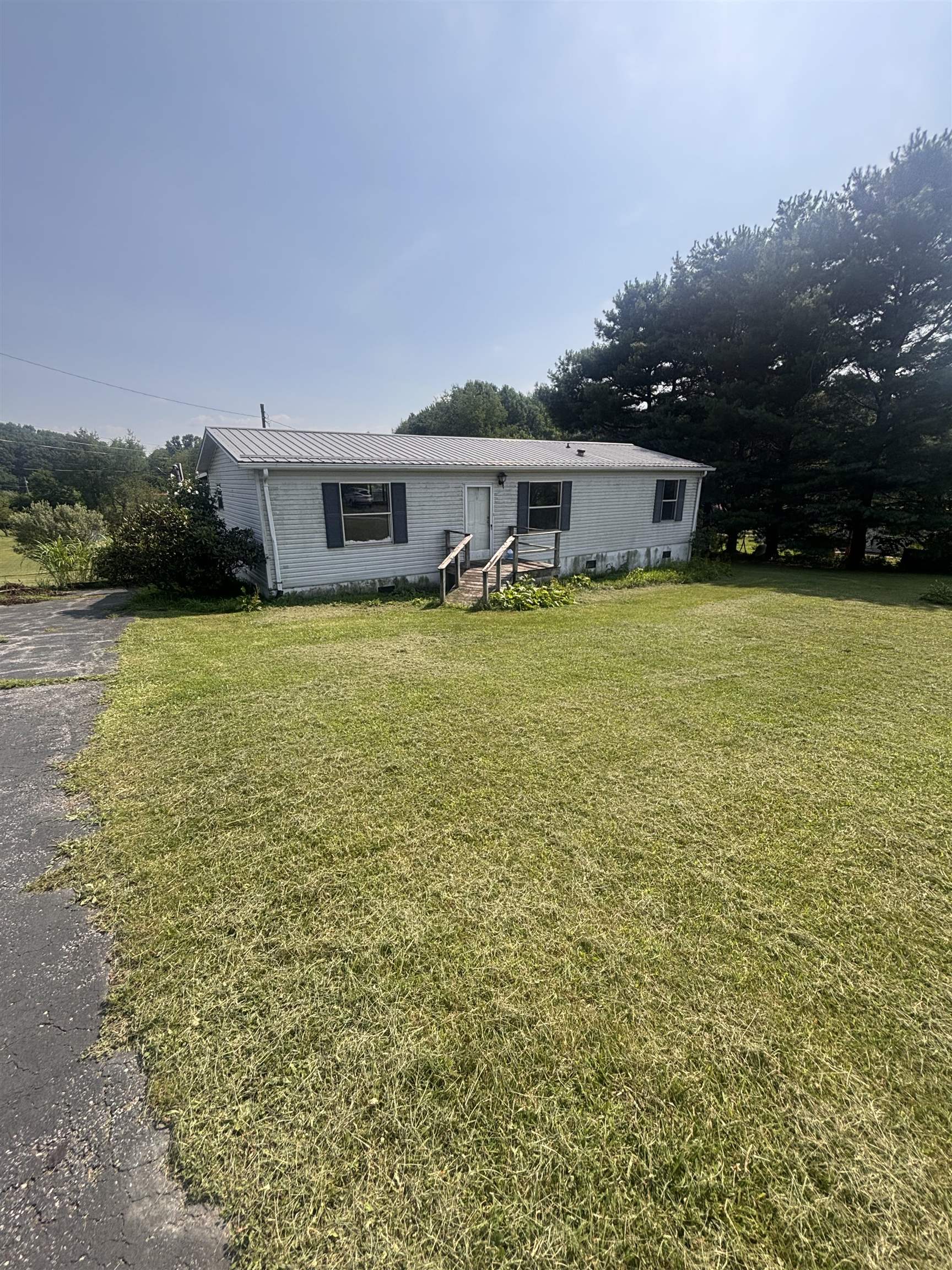 117 Evergreen Road Pearisburg VA 24134