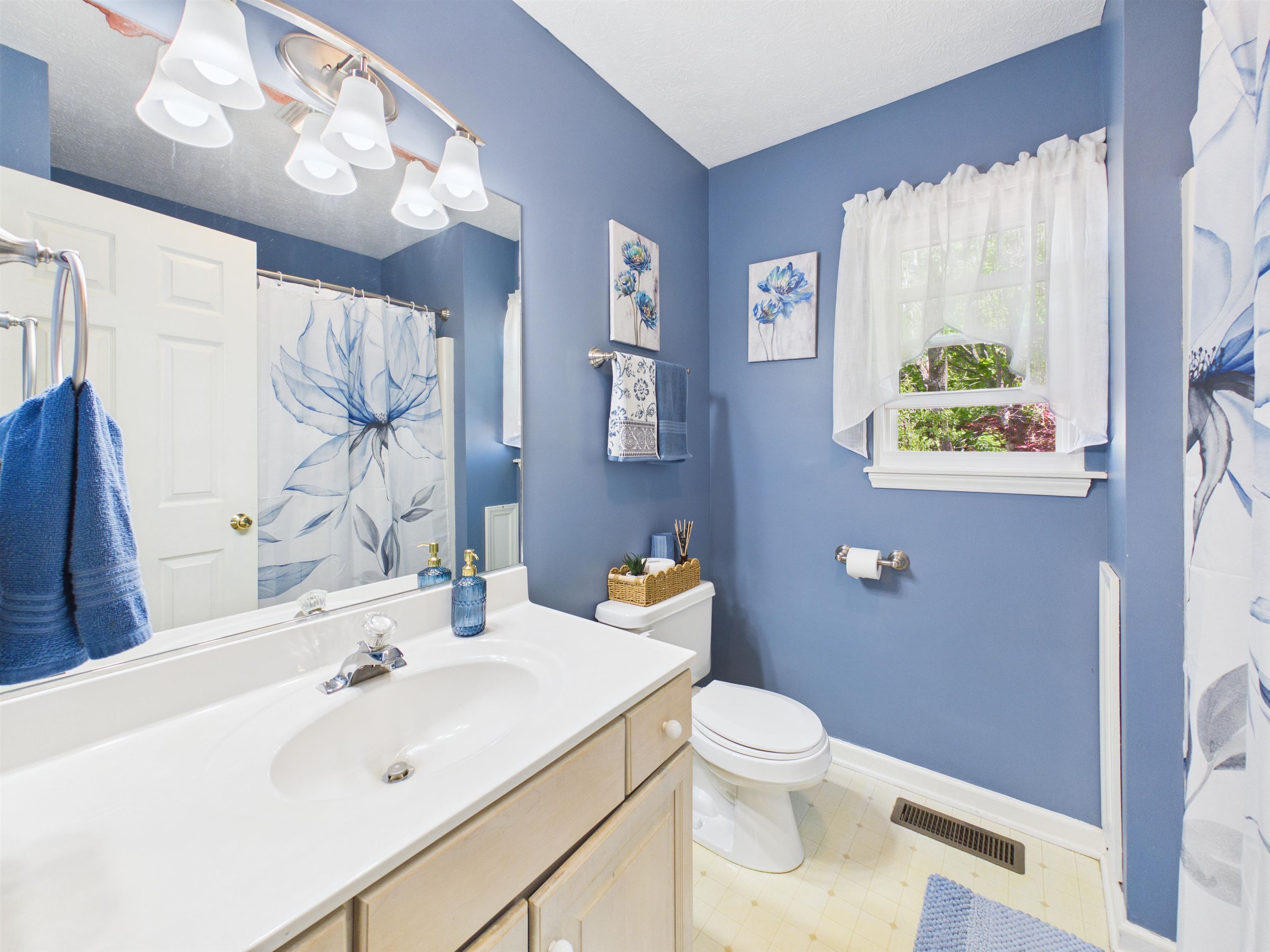 1525 Sleepy Hollow Road Christiansburg VA 24073