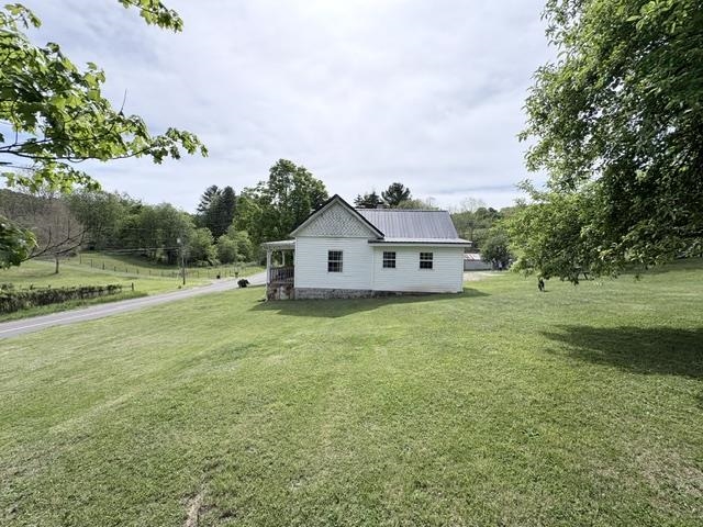 4425 W Blue Grass Trl Virginia Trail Ceres VA 24318