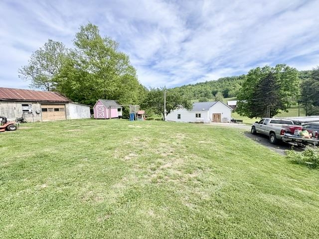 4425 W Blue Grass Trl Virginia Trail Ceres VA 24318