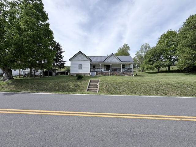 4425 W Blue Grass Trl Virginia Trail Ceres VA 24318