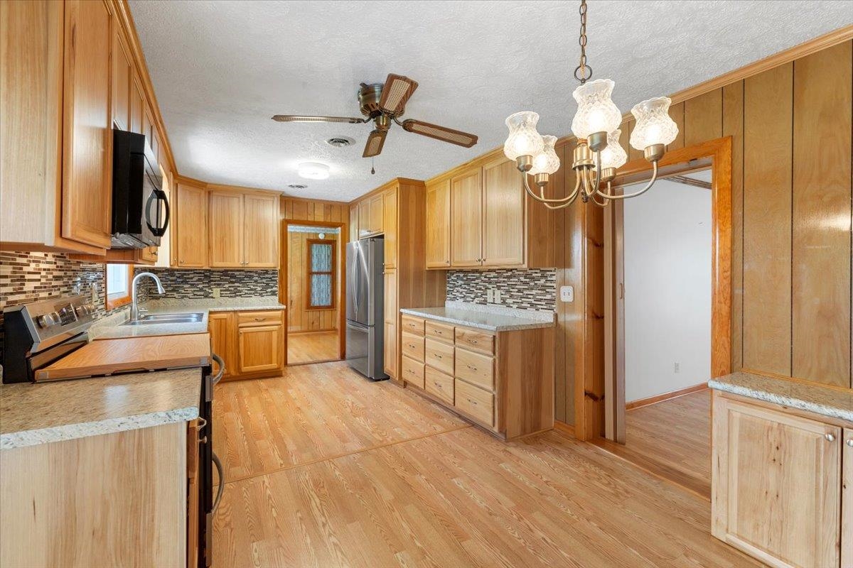 6019 Highland Road Dublin VA 24084