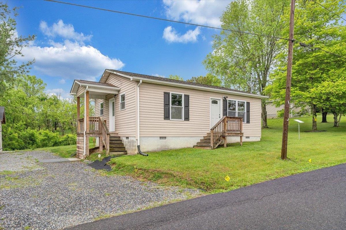 1106 Taylor Street Pulaski VA 24301