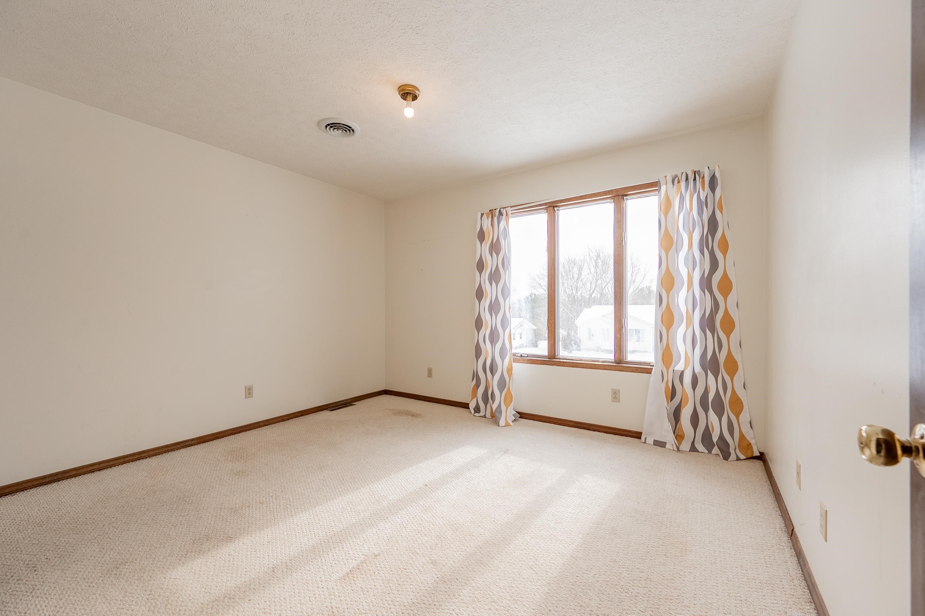 3858 Bainbridge Drive Pulaski VA 24301