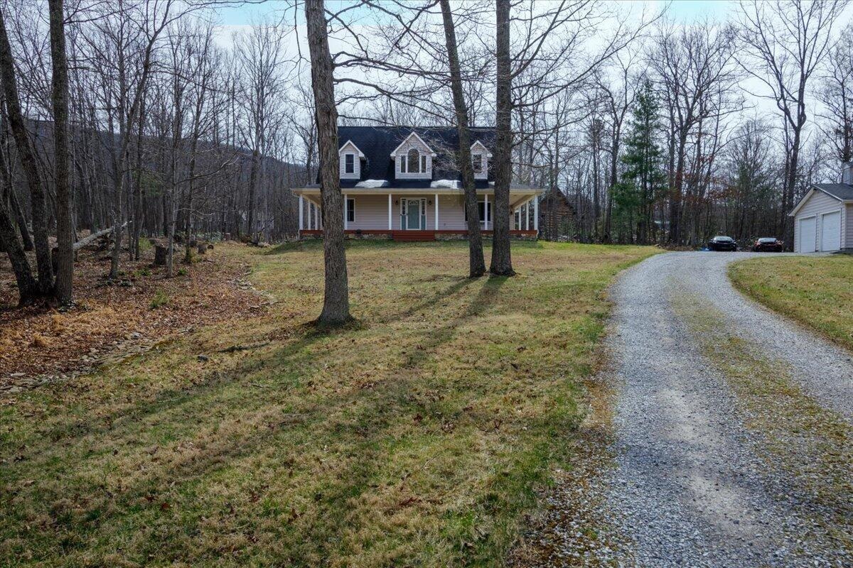 6720 Bradshaw Road Salem VA 24153